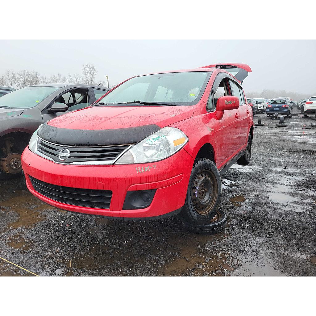 NISSAN VERSA 2011