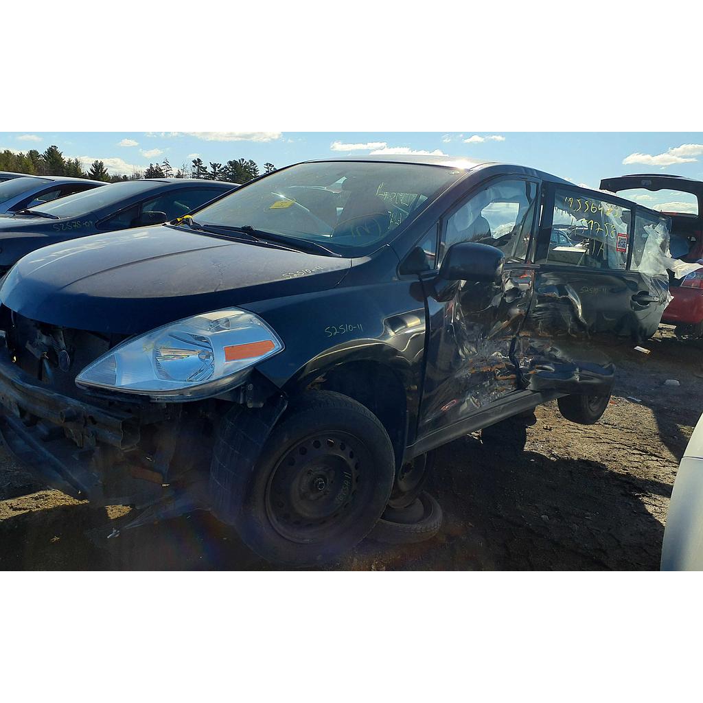 NISSAN VERSA 2011
