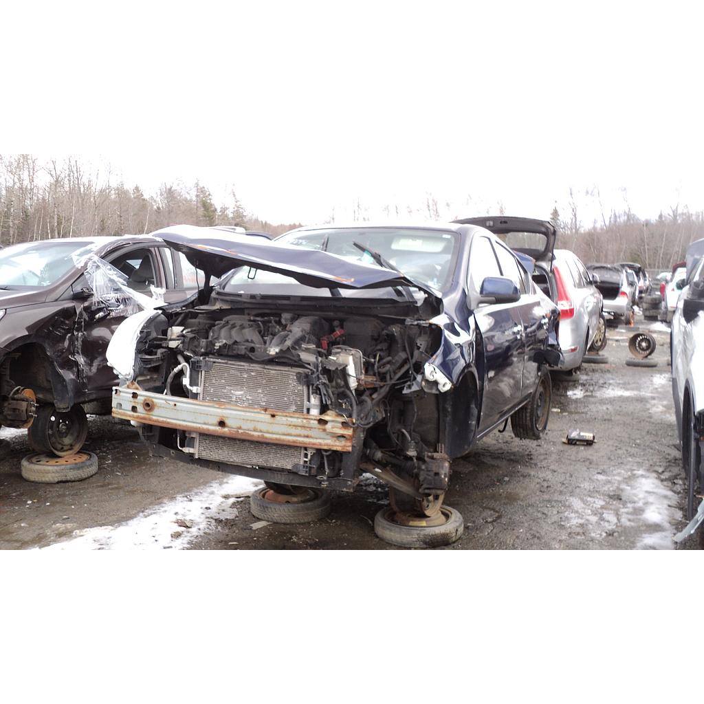 NISSAN VERSA 2012