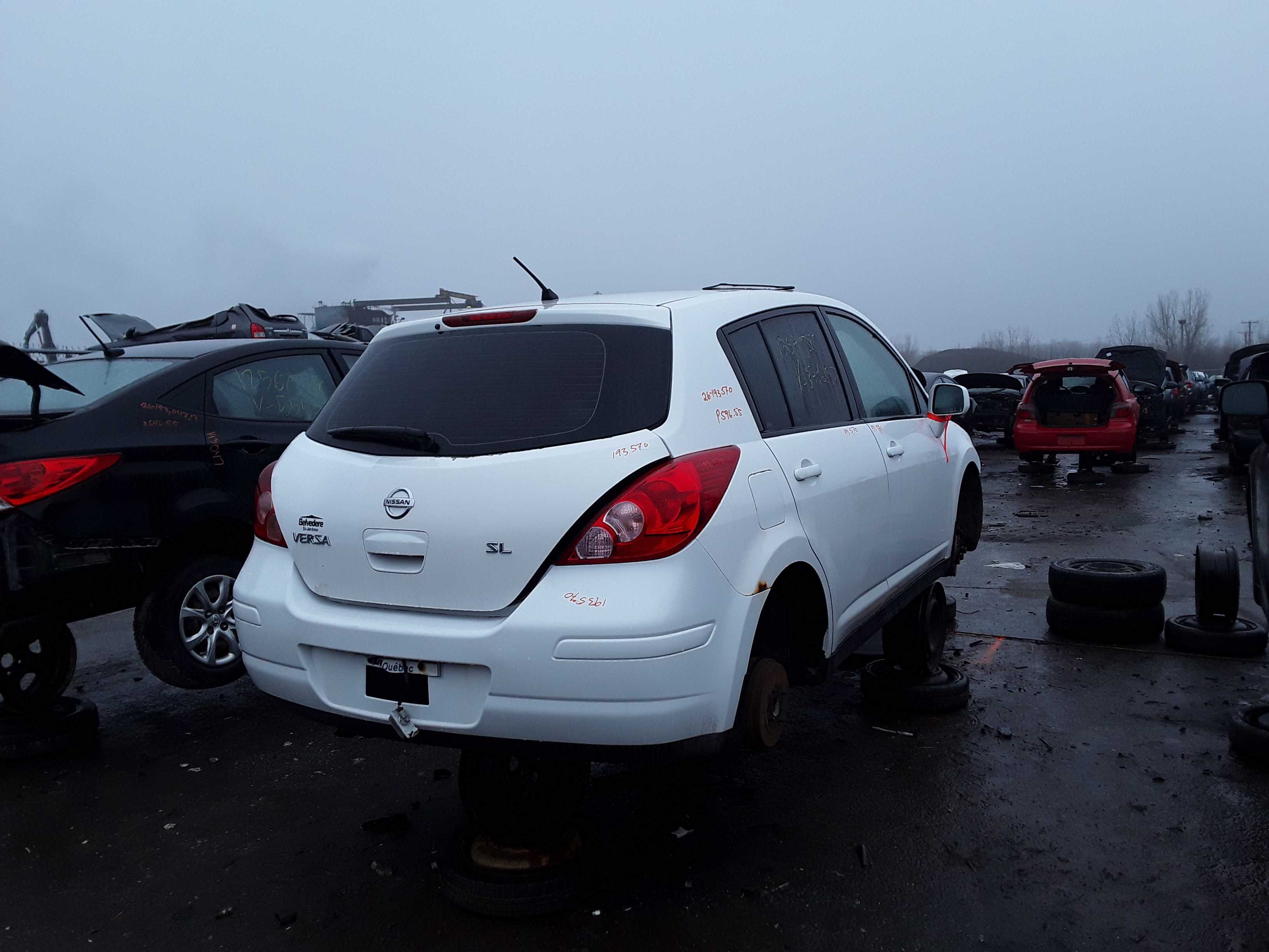NISSAN VERSA 2012