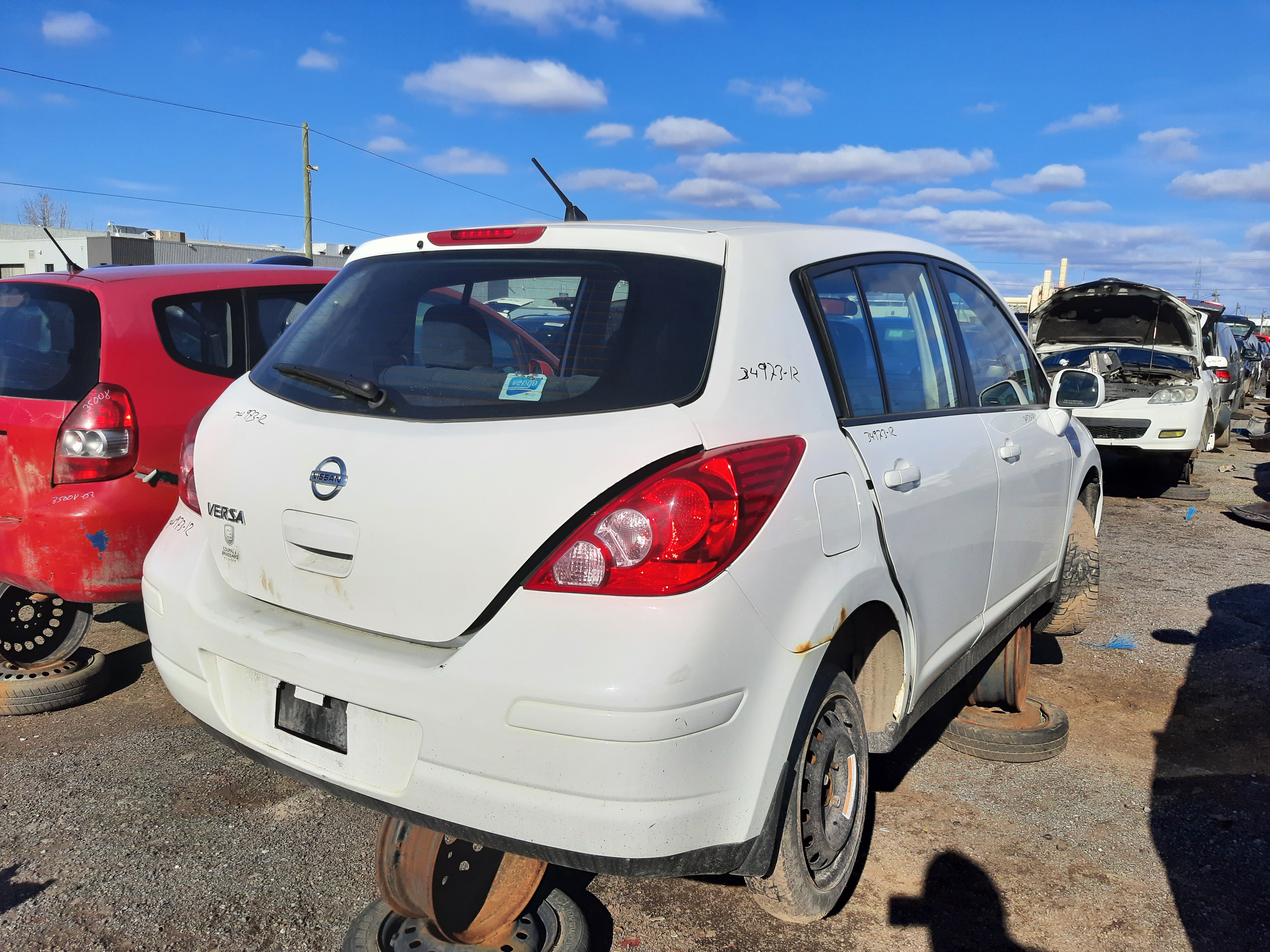 NISSAN VERSA 2012