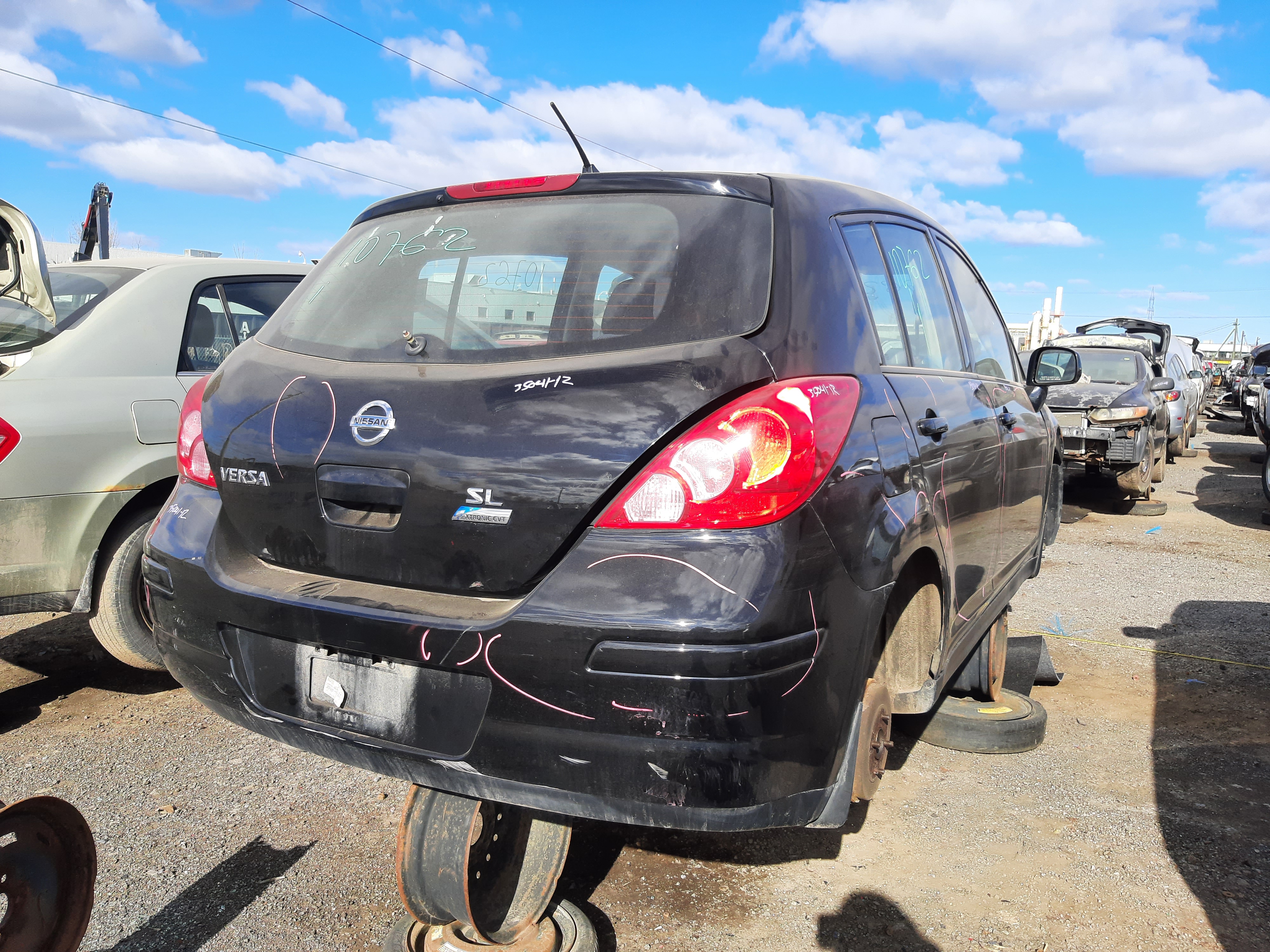 NISSAN VERSA 2012