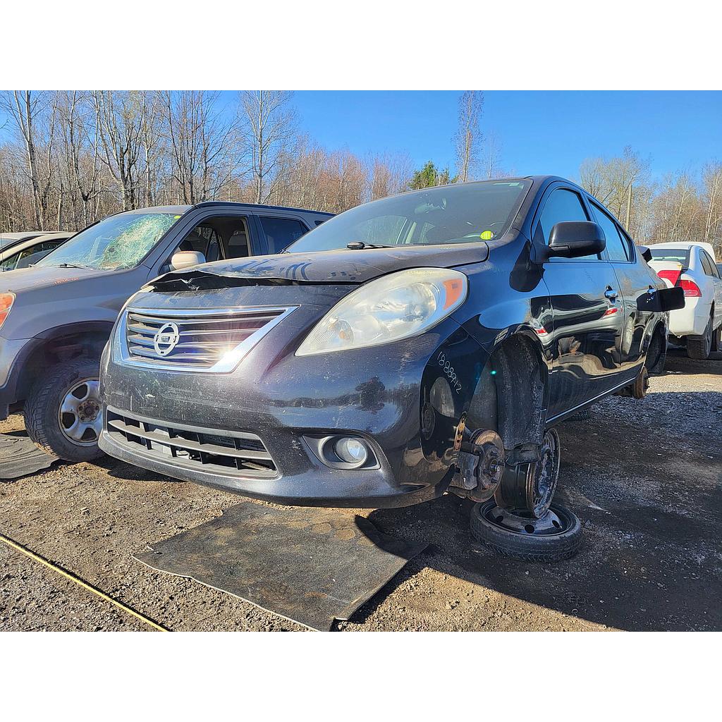 NISSAN VERSA 2012