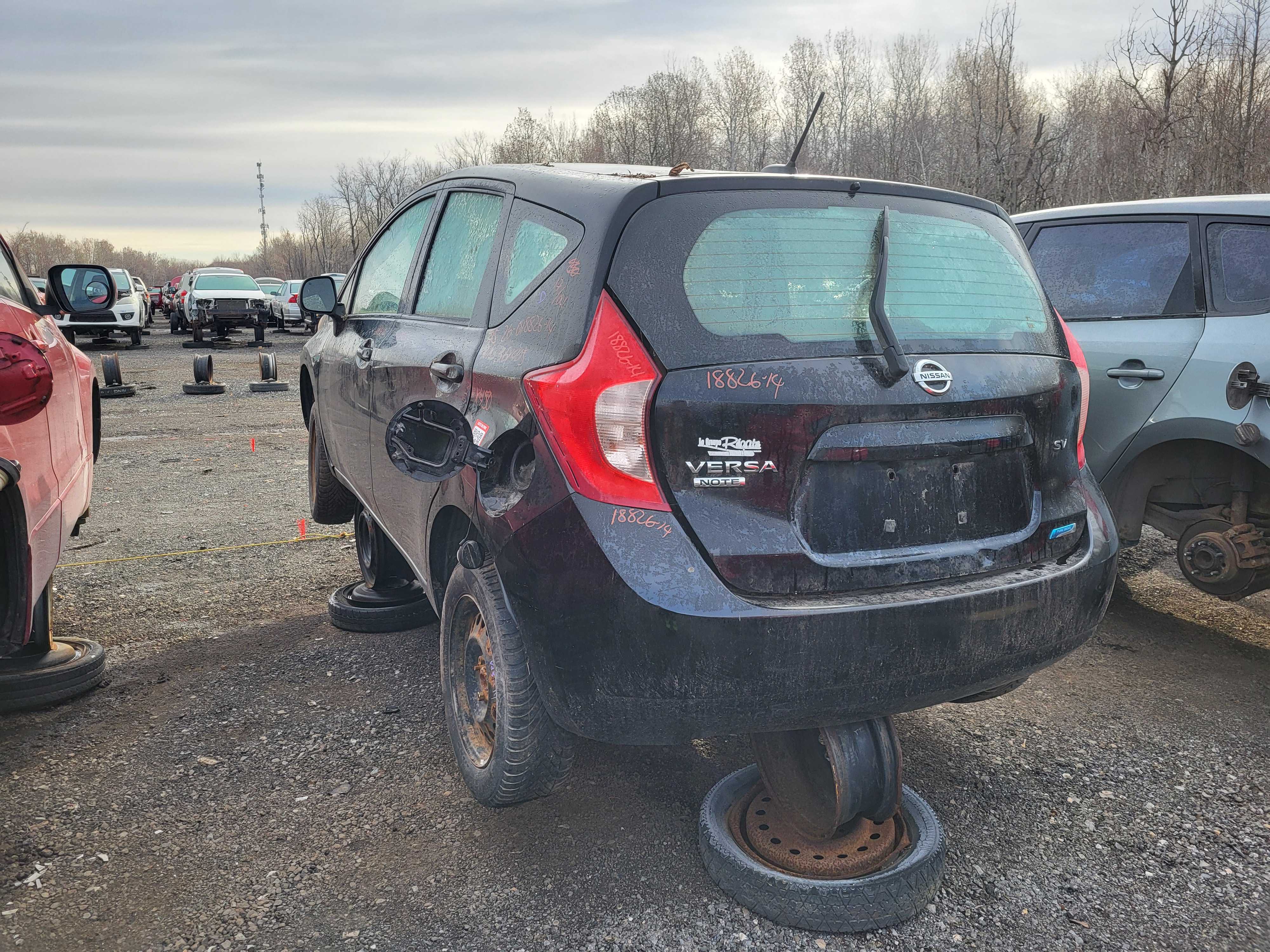 NISSAN VERSA 2014