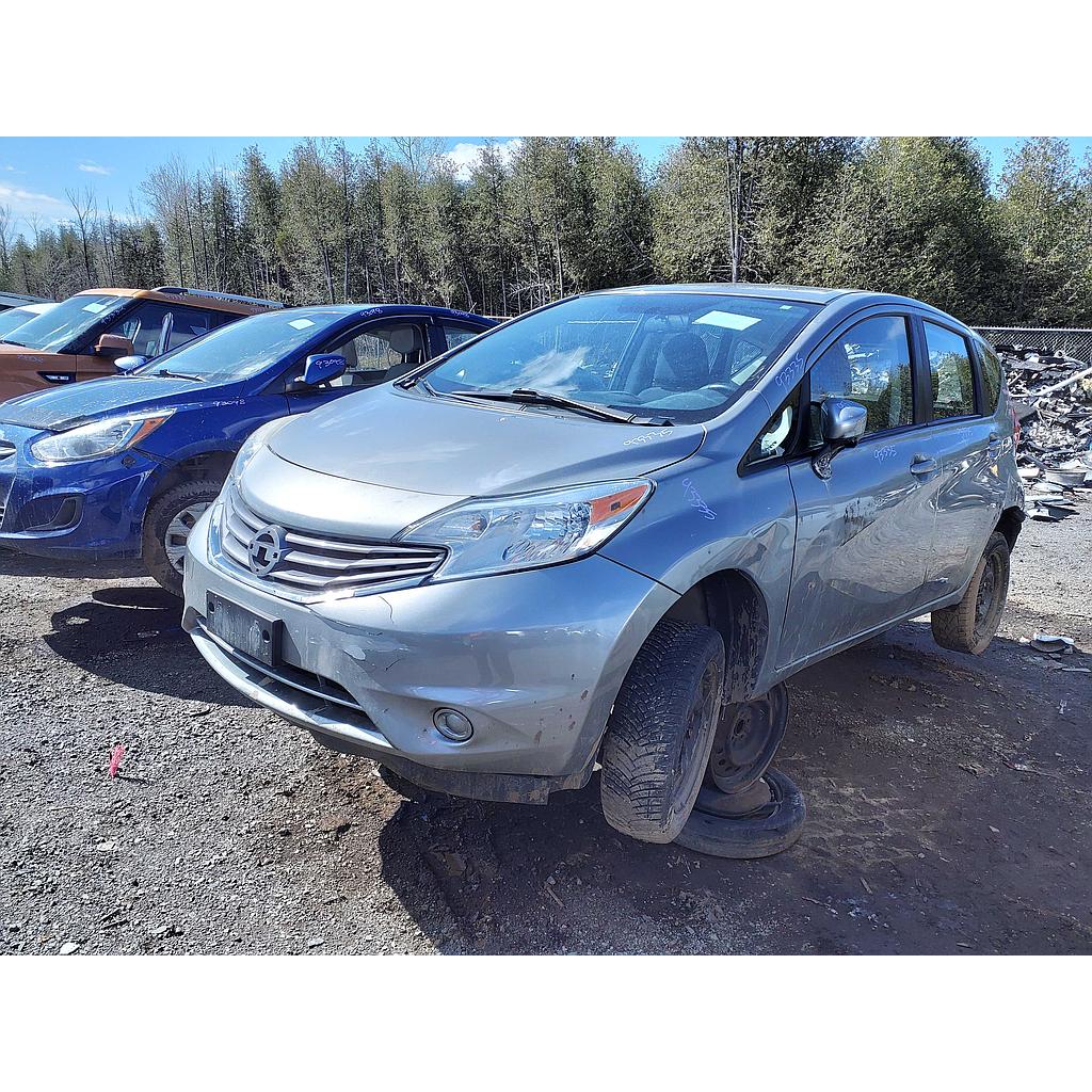 NISSAN VERSA 2015