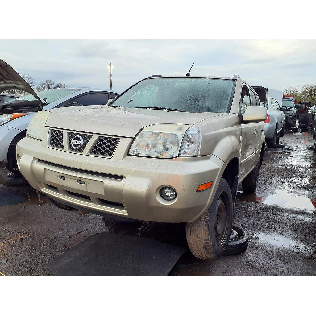 NISSAN X-TRAIL 2005