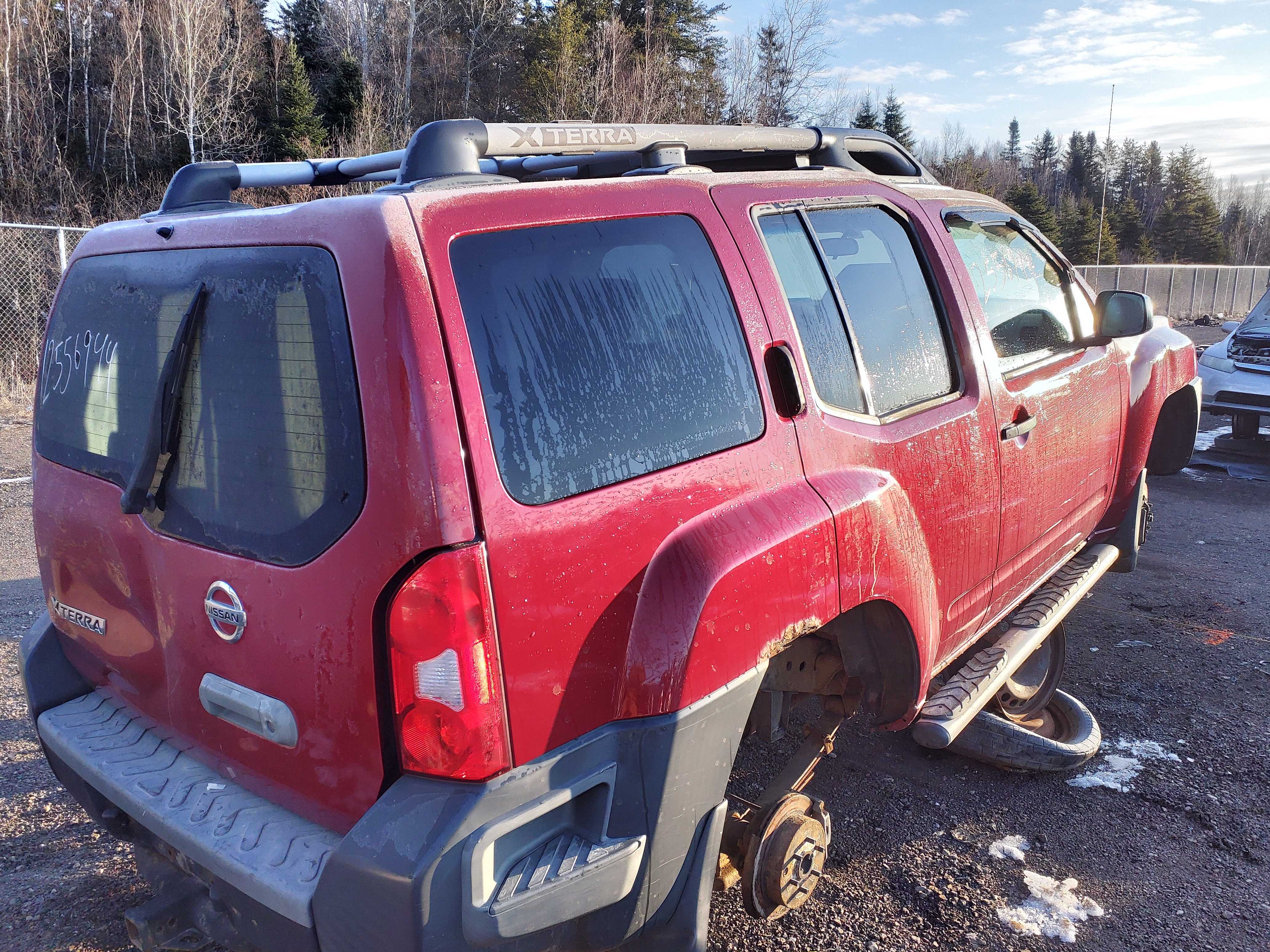 NISSAN XTERRA 2011