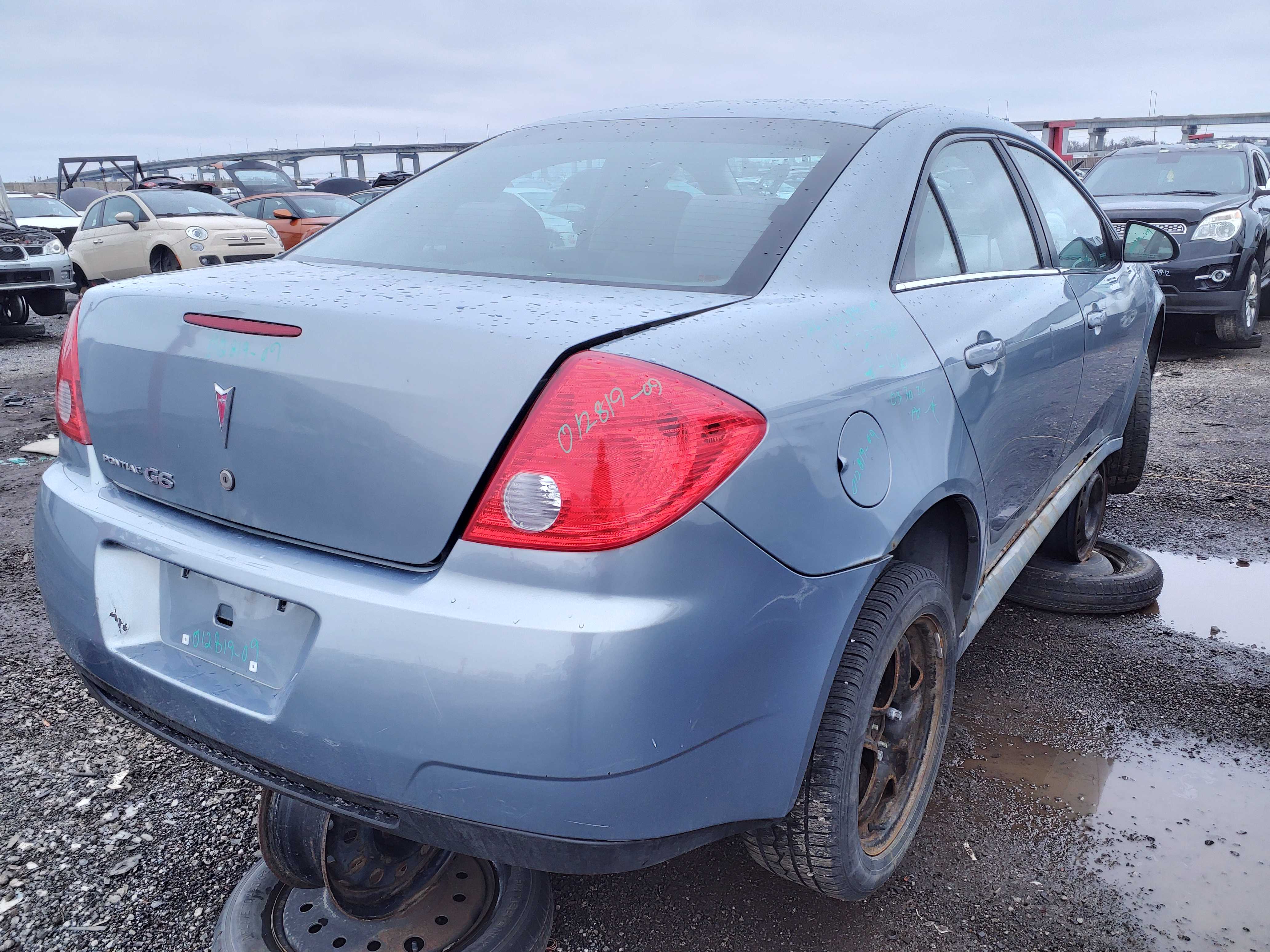 PONTIAC G6 2009