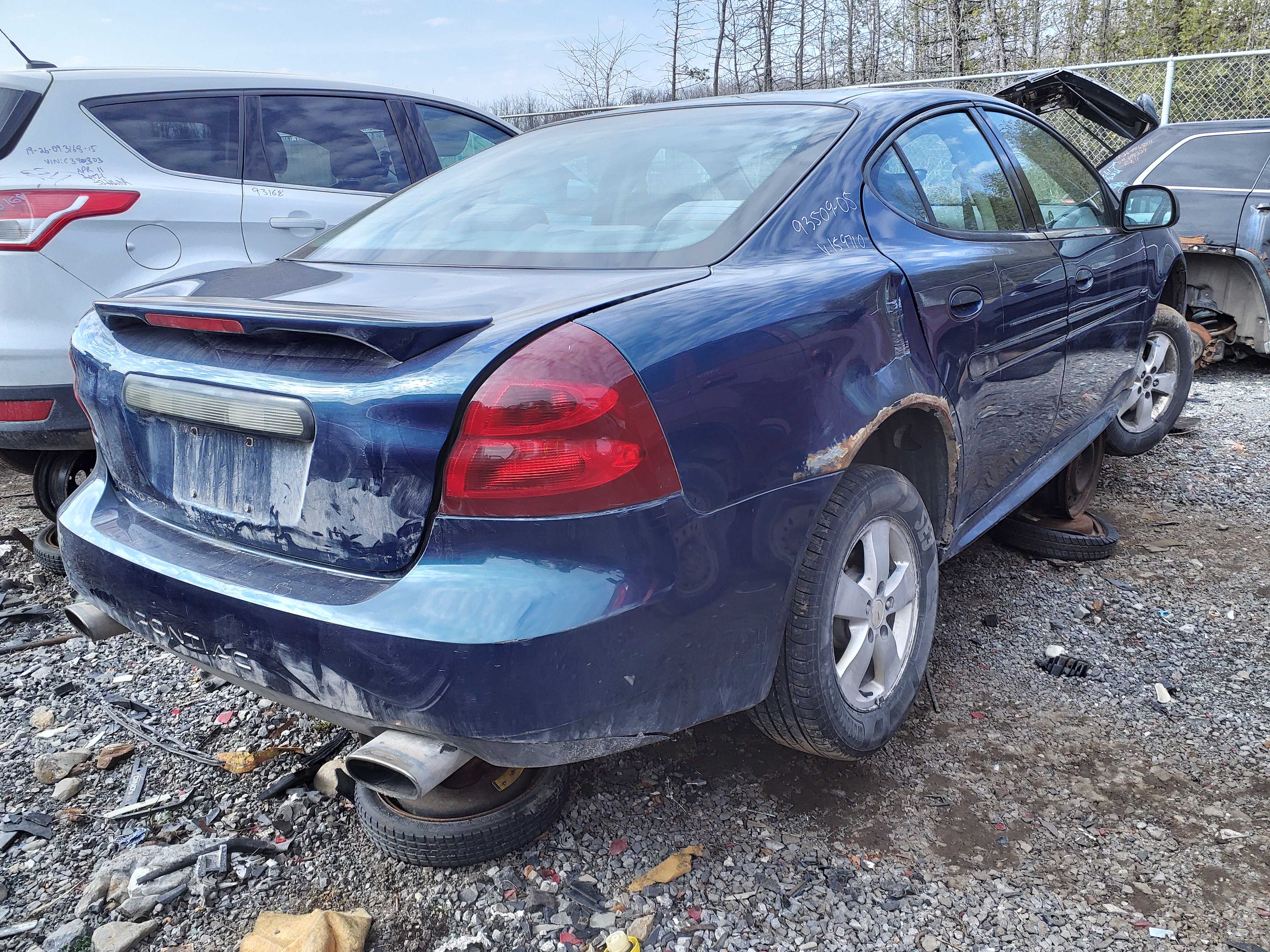PONTIAC GRAND PRIX 2005