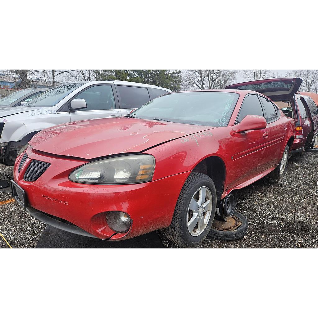 PONTIAC GRAND PRIX 2008