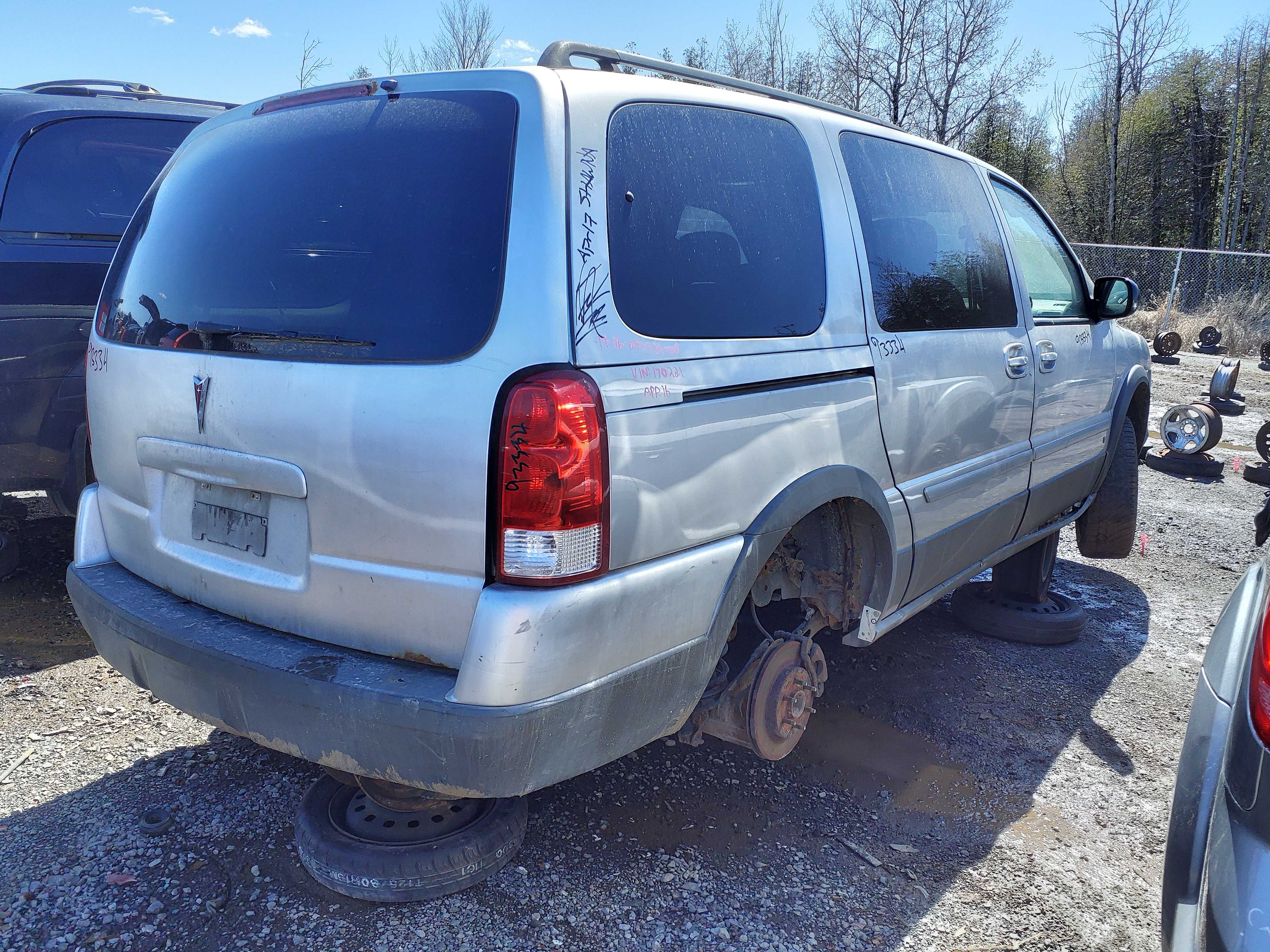 PONTIAC MONTANA 2008