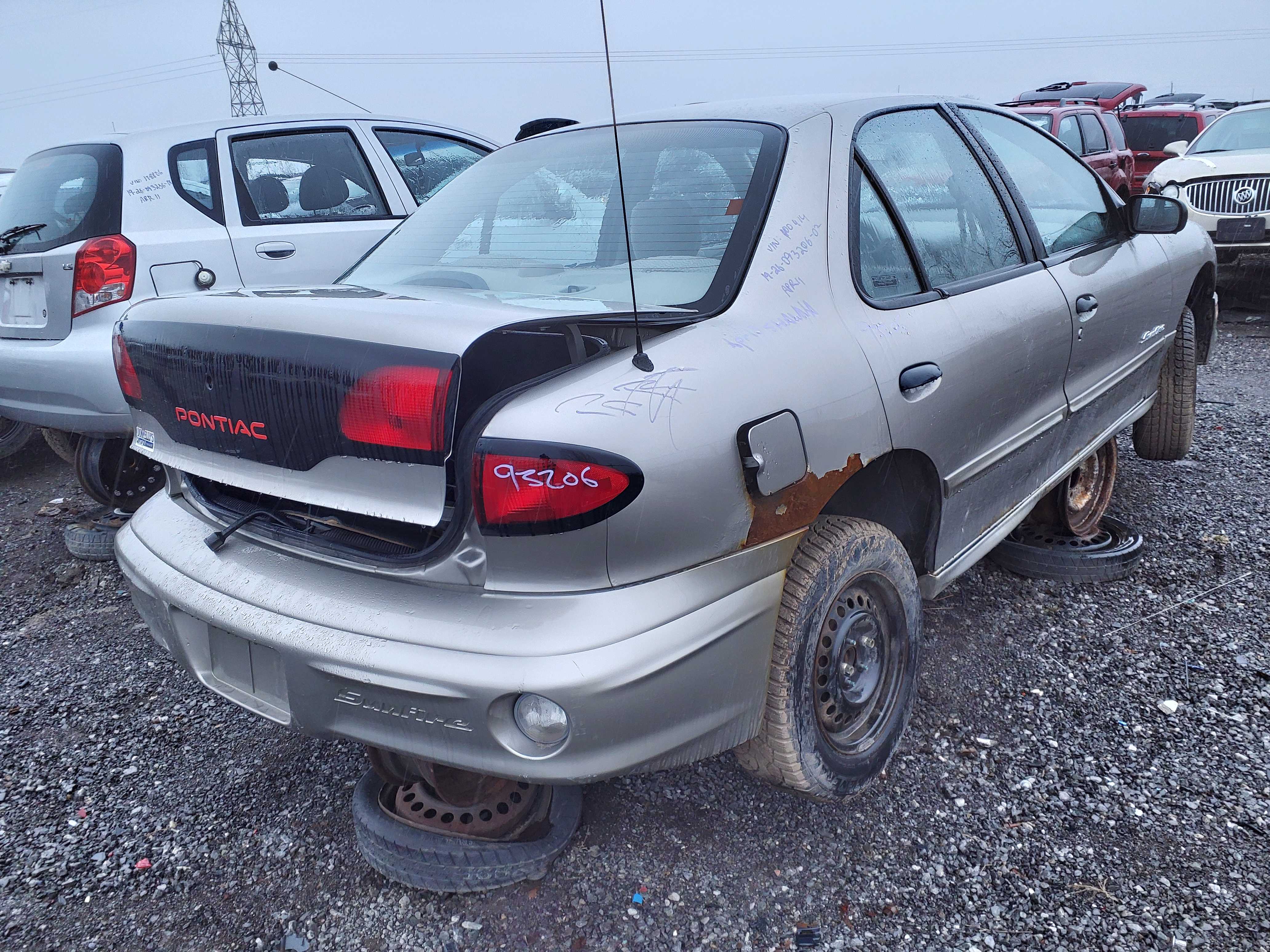 PONTIAC SUNFIRE 2002