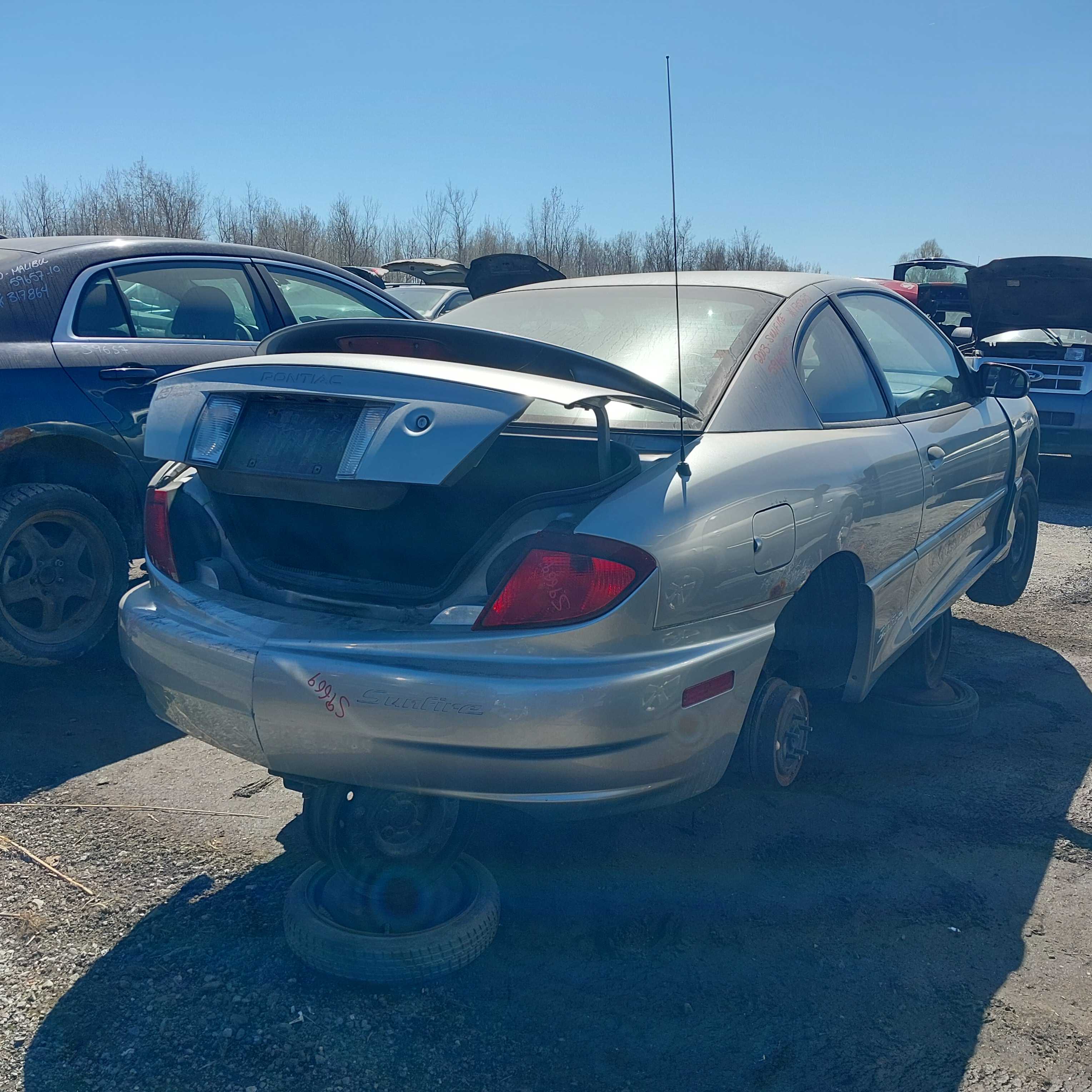 PONTIAC SUNFIRE 2003