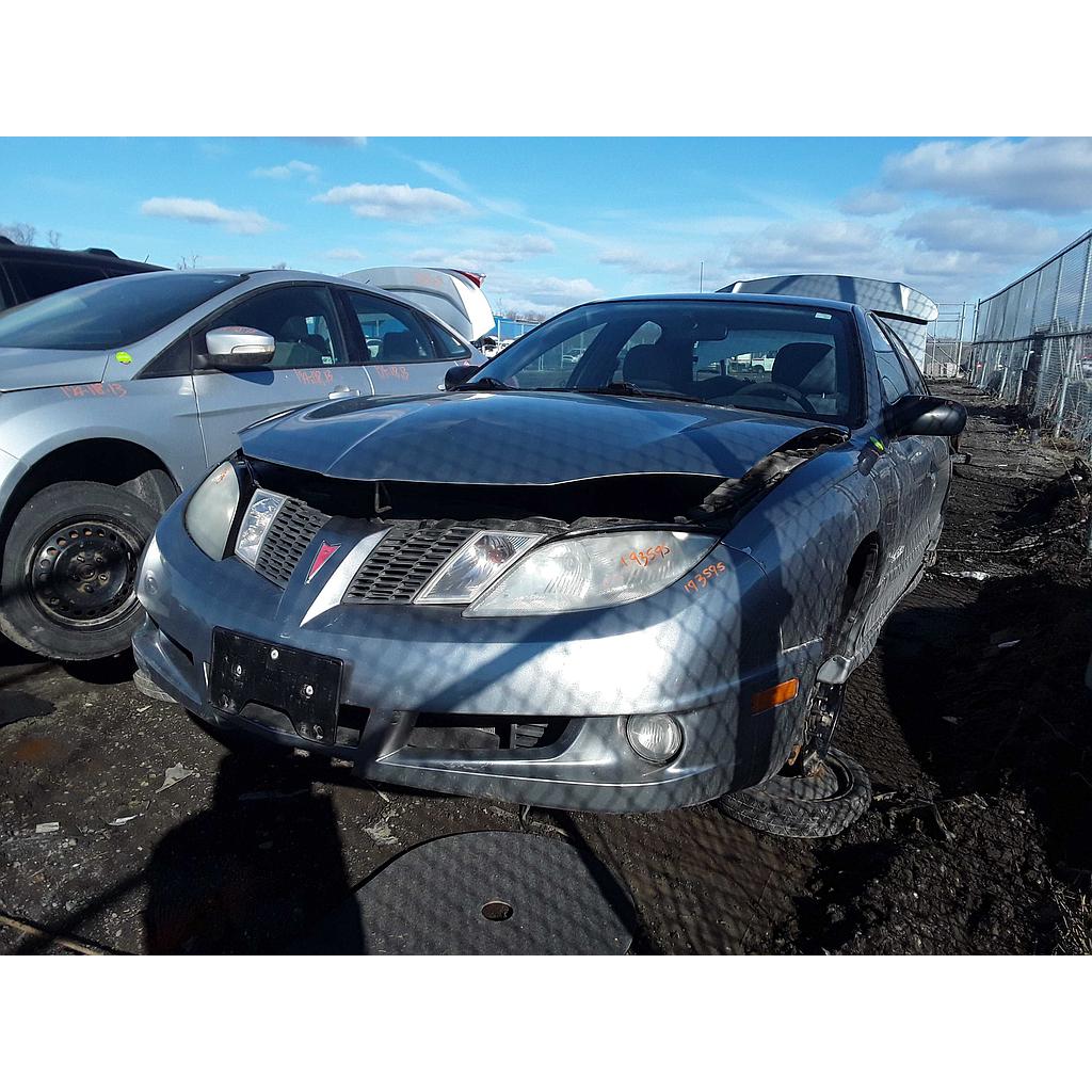 PONTIAC SUNFIRE 2004