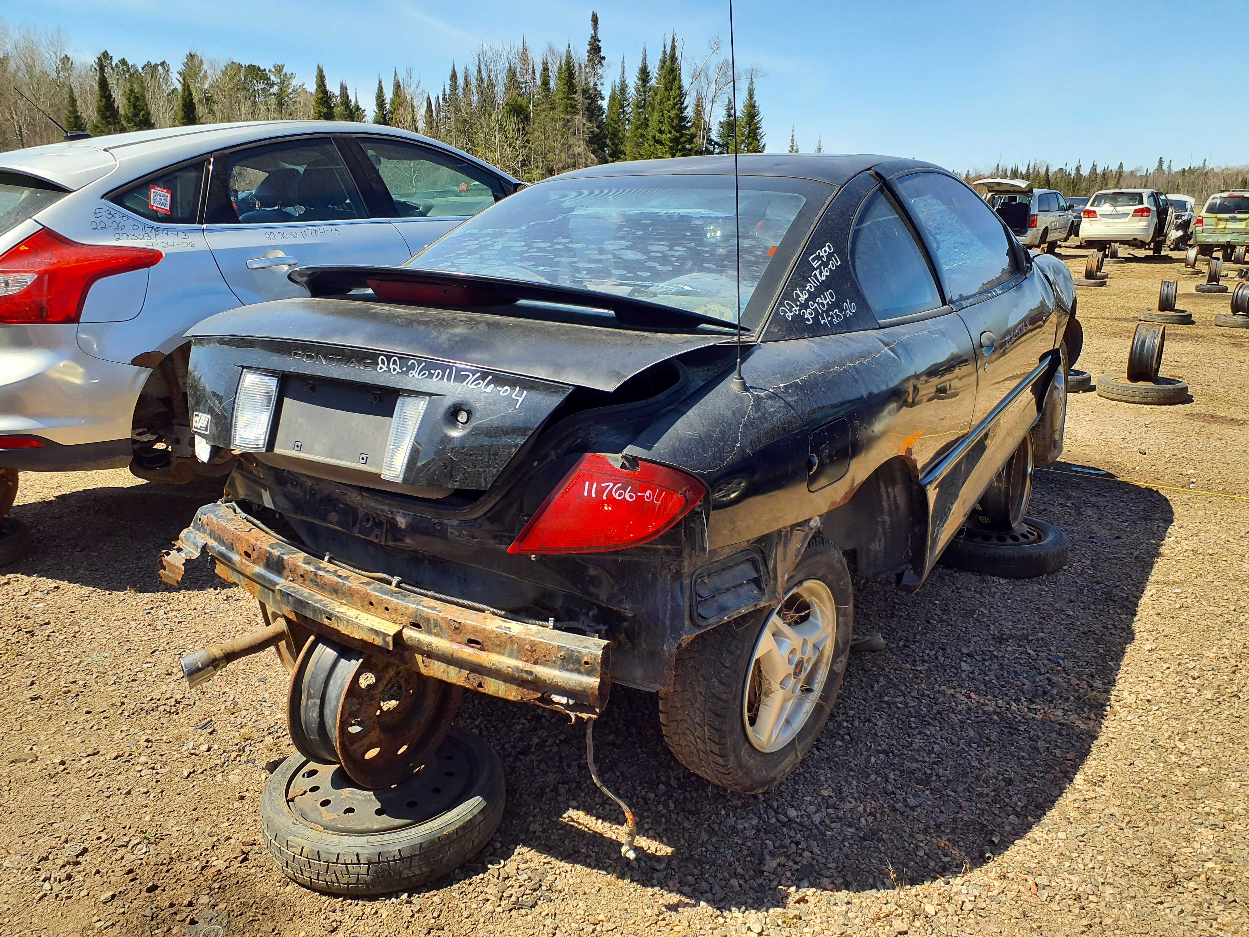 PONTIAC SUNFIRE 2004