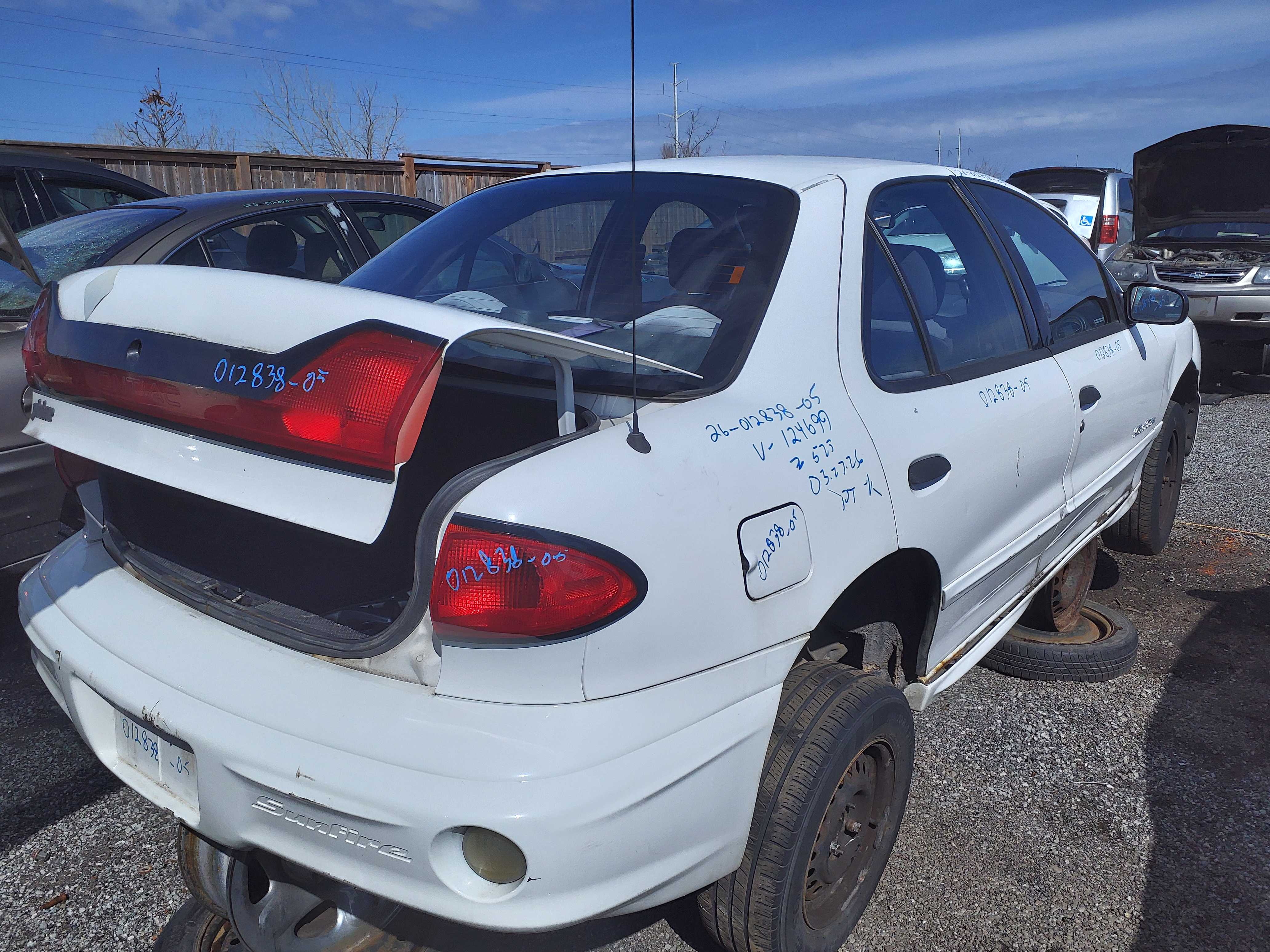 PONTIAC SUNFIRE 2005