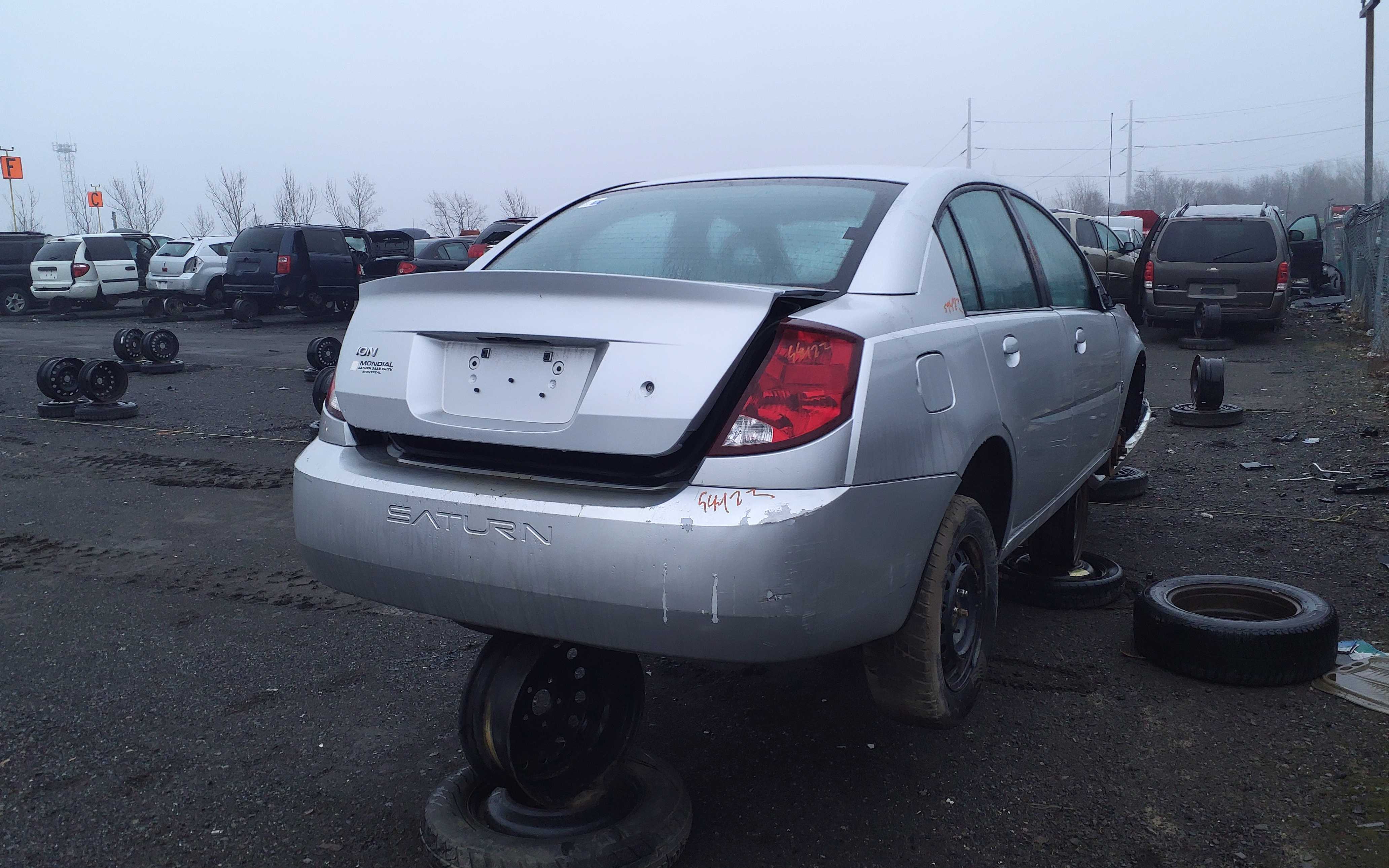 SATURN ION 2004