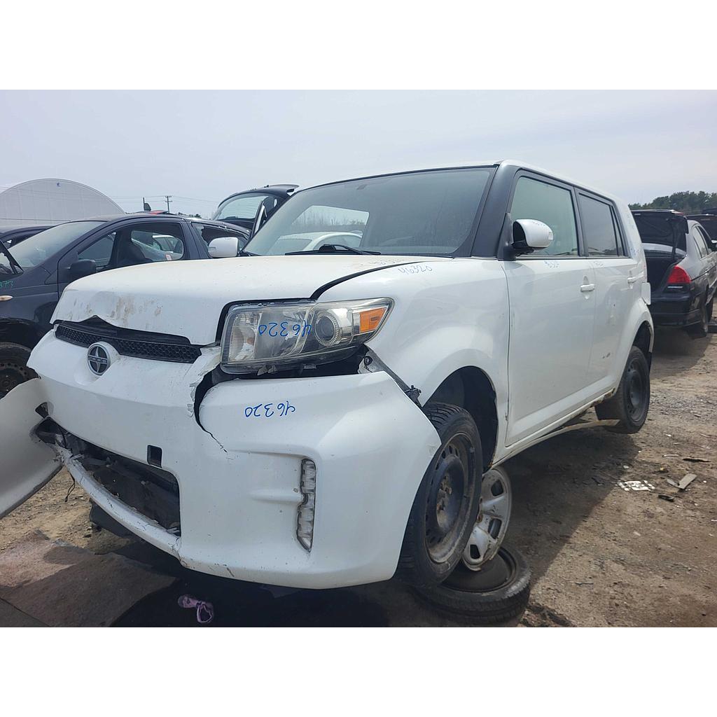 SCION XB 2013