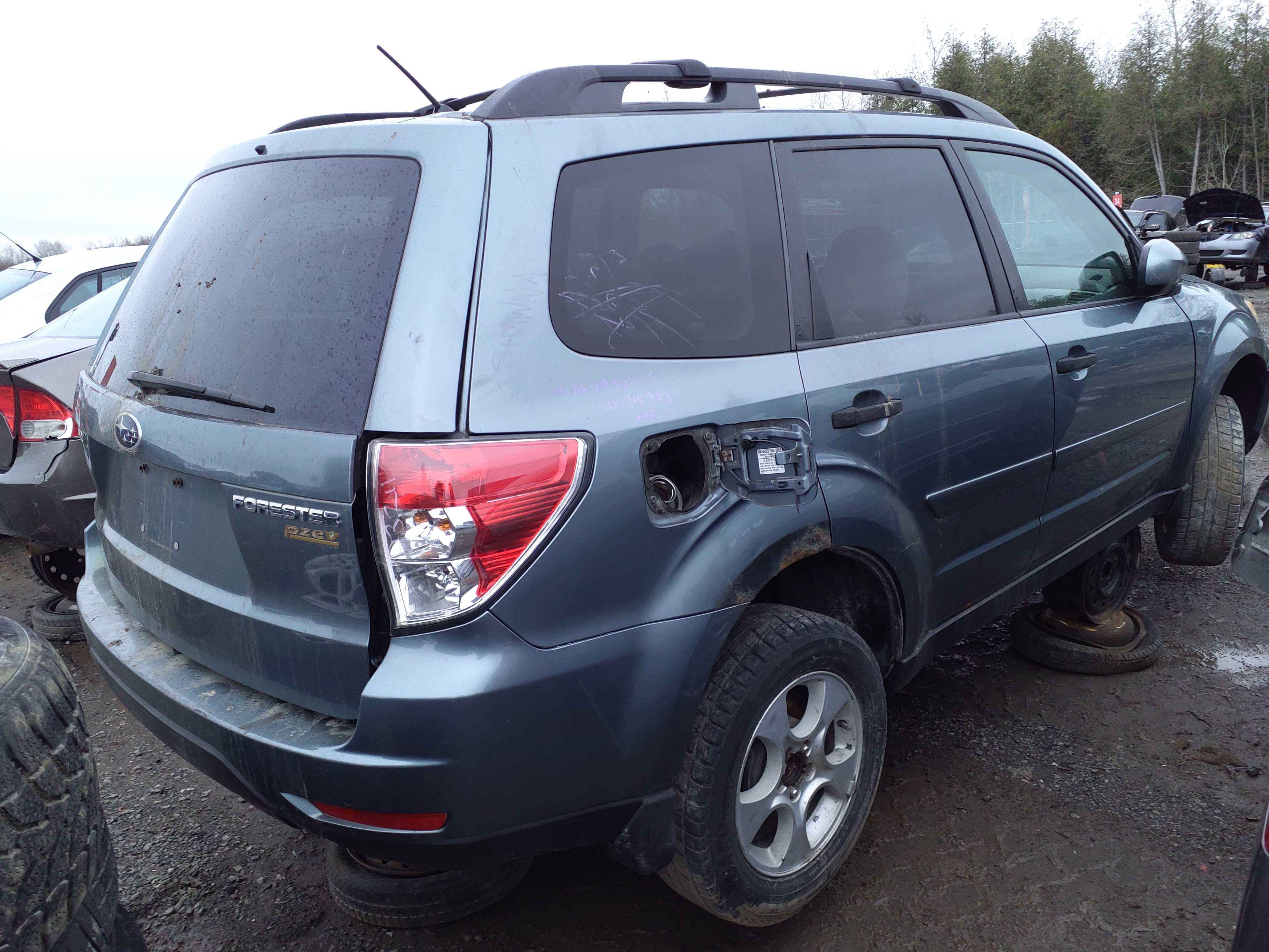 SUBARU FORESTER 2010