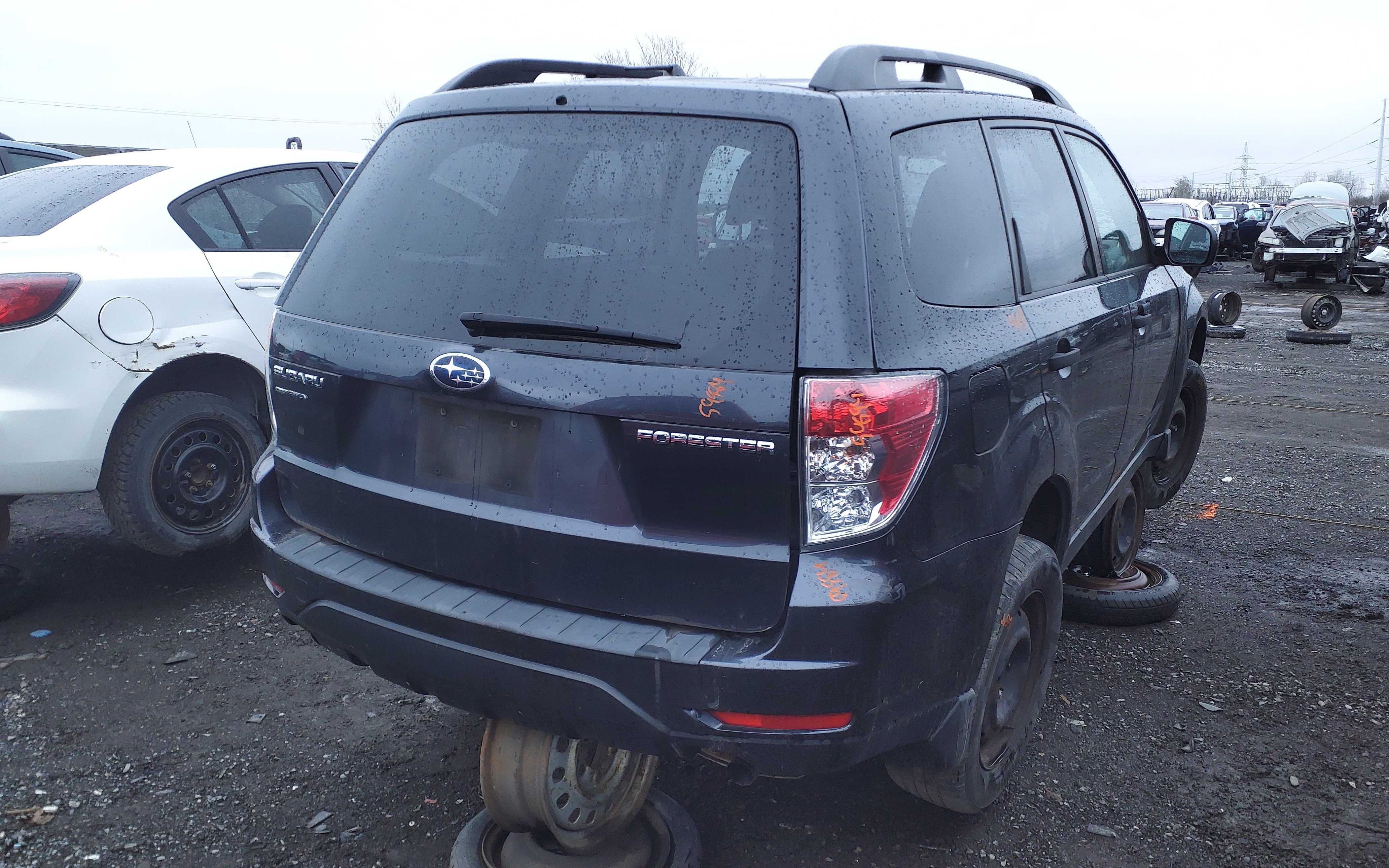 SUBARU FORESTER 2012