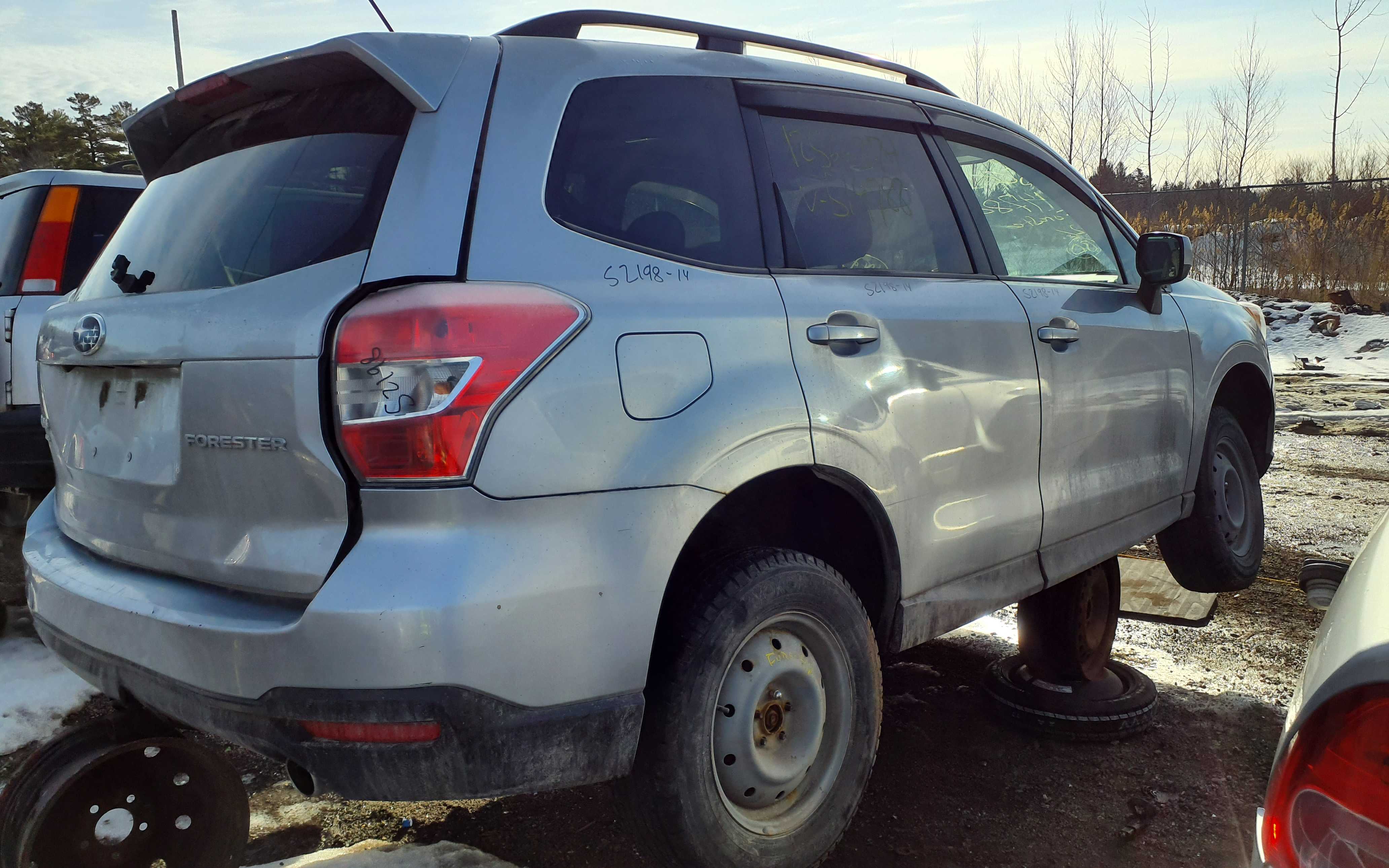 SUBARU FORESTER 2014