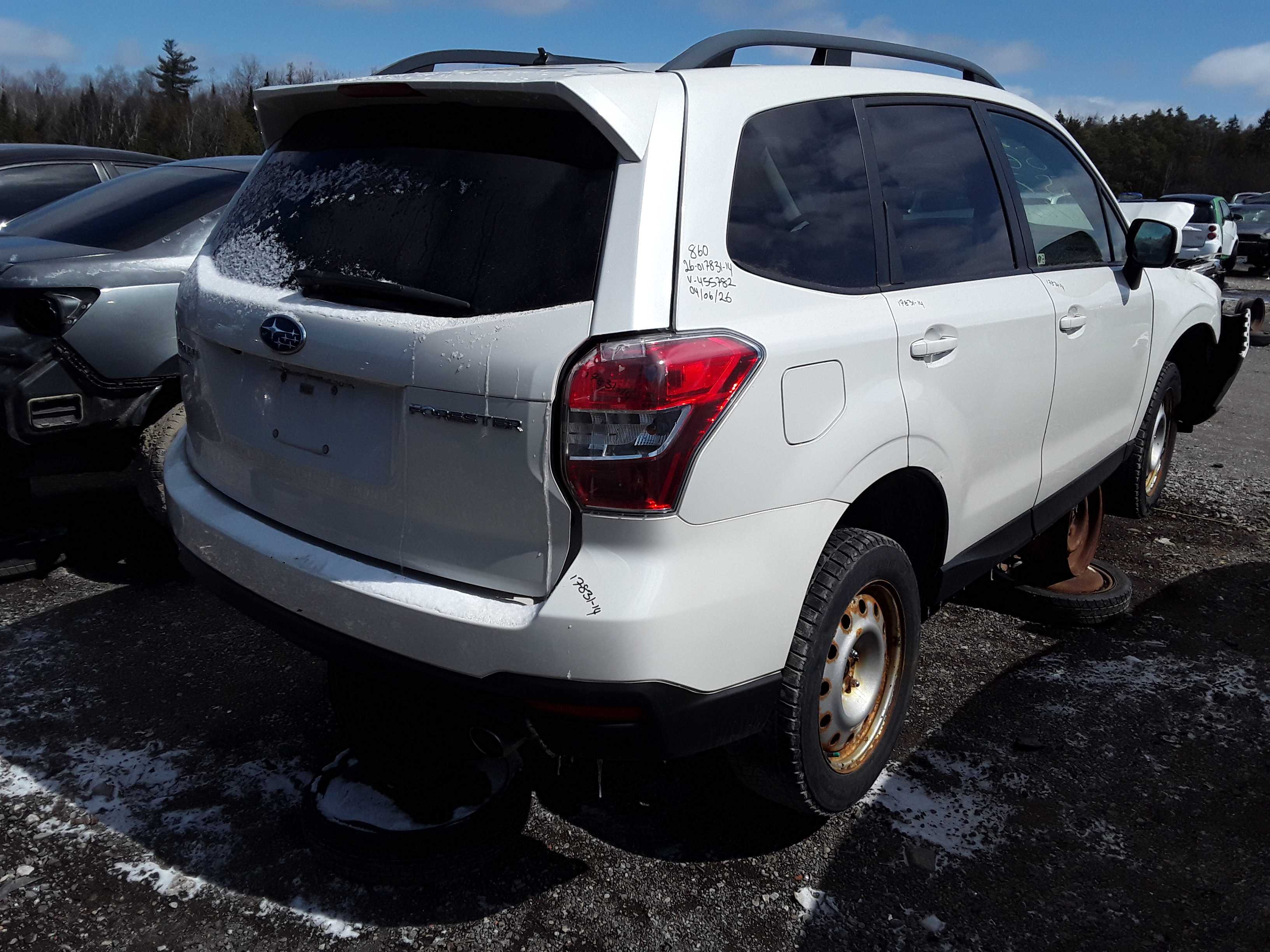 SUBARU FORESTER 2014