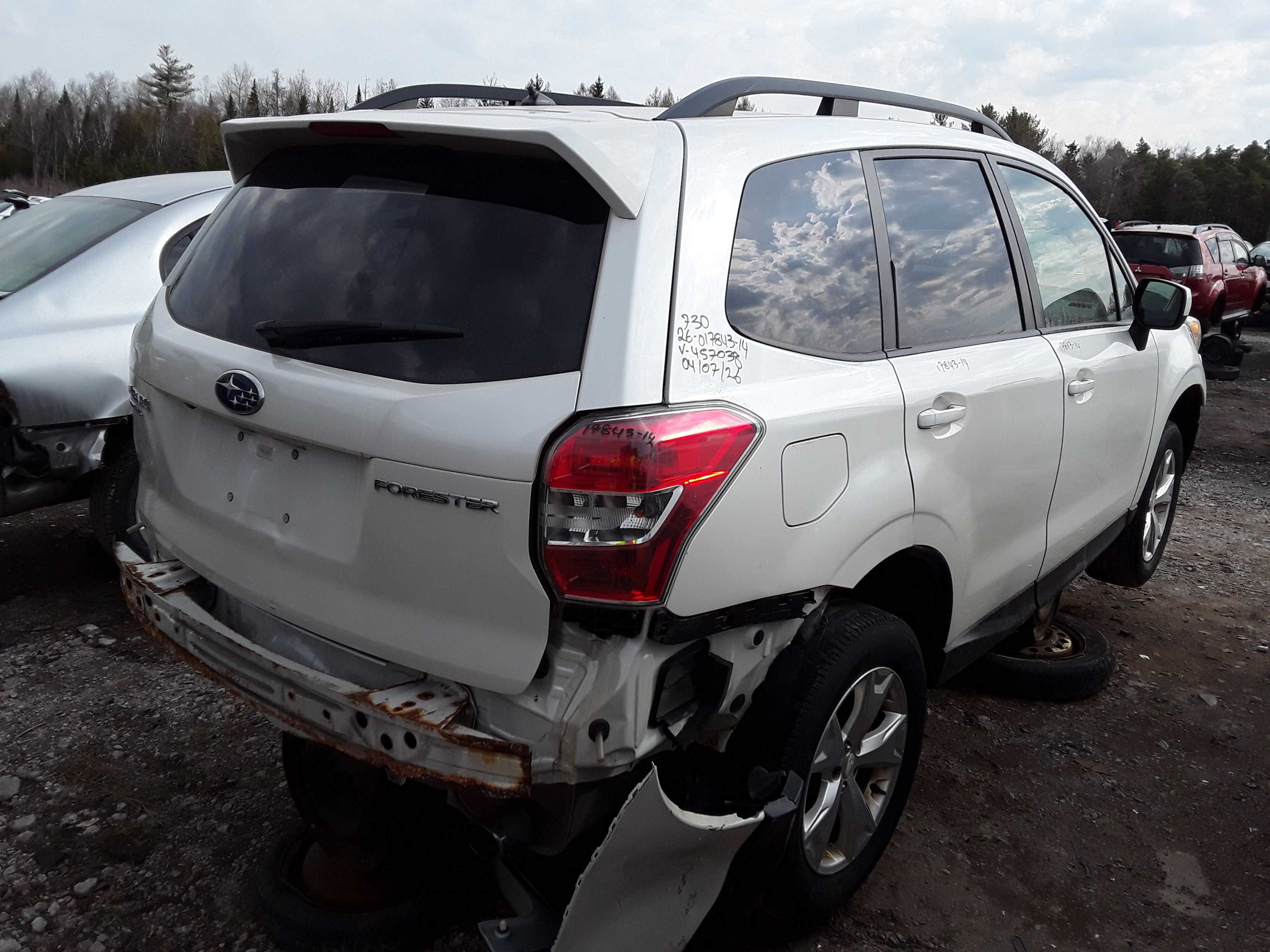 SUBARU FORESTER 2014