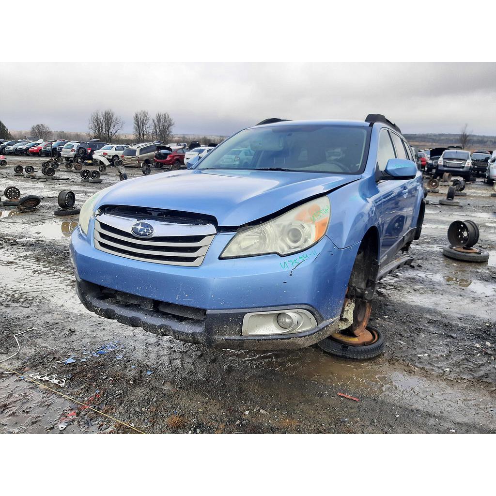 SUBARU OUTBACK 2011