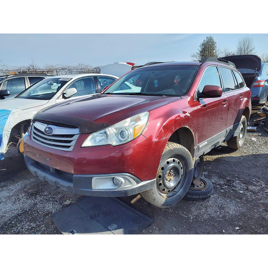SUBARU OUTBACK 2011