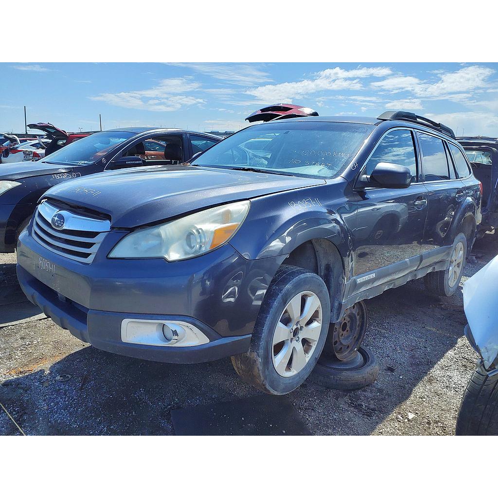 SUBARU OUTBACK 2011