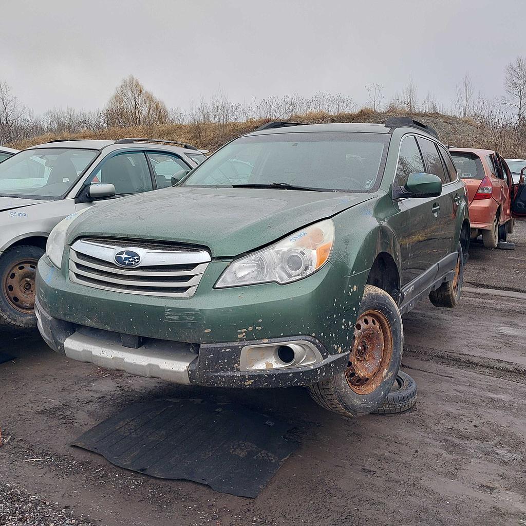 SUBARU OUTBACK 2012
