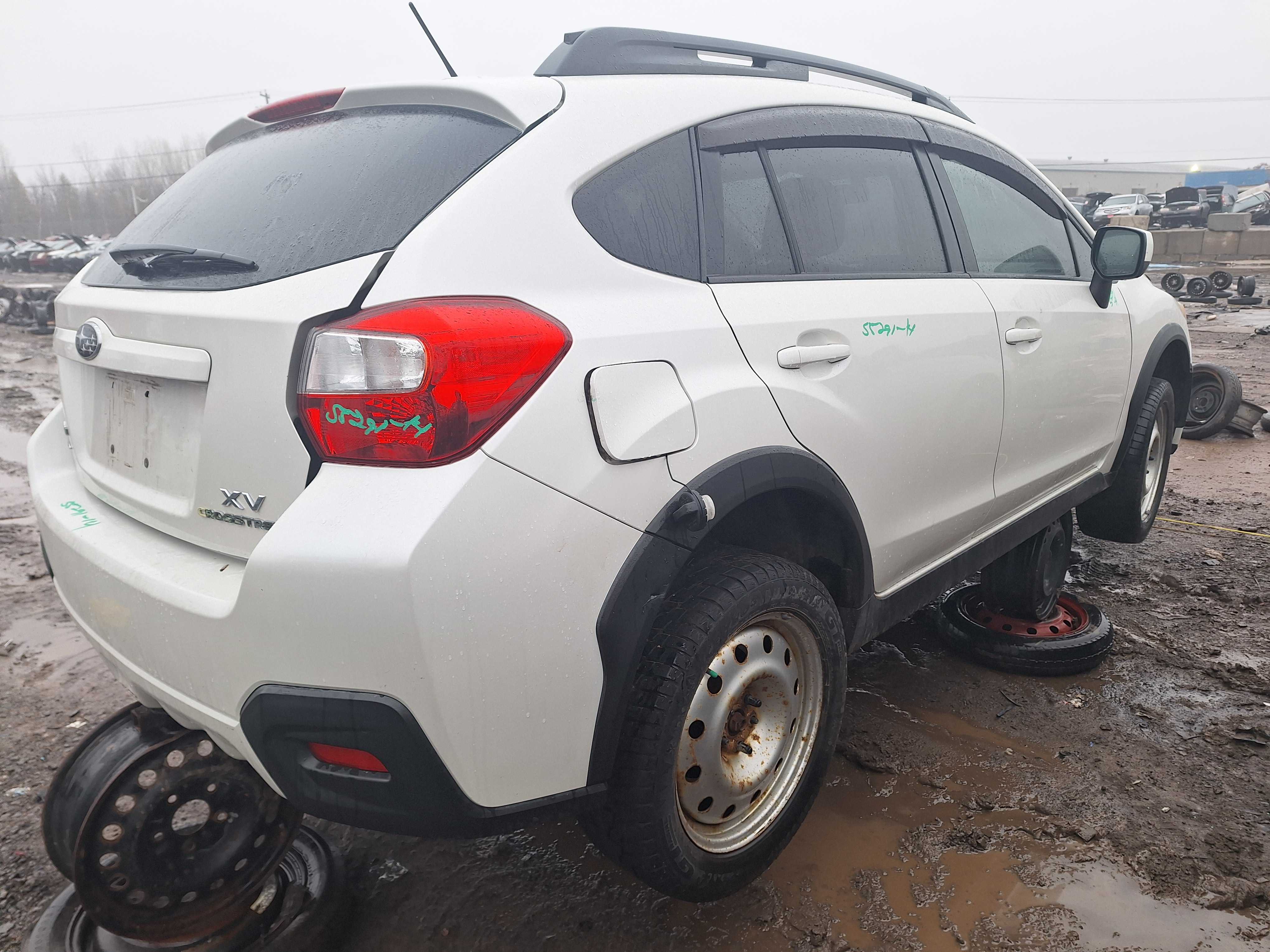 SUBARU XV CROSSTREK 2014