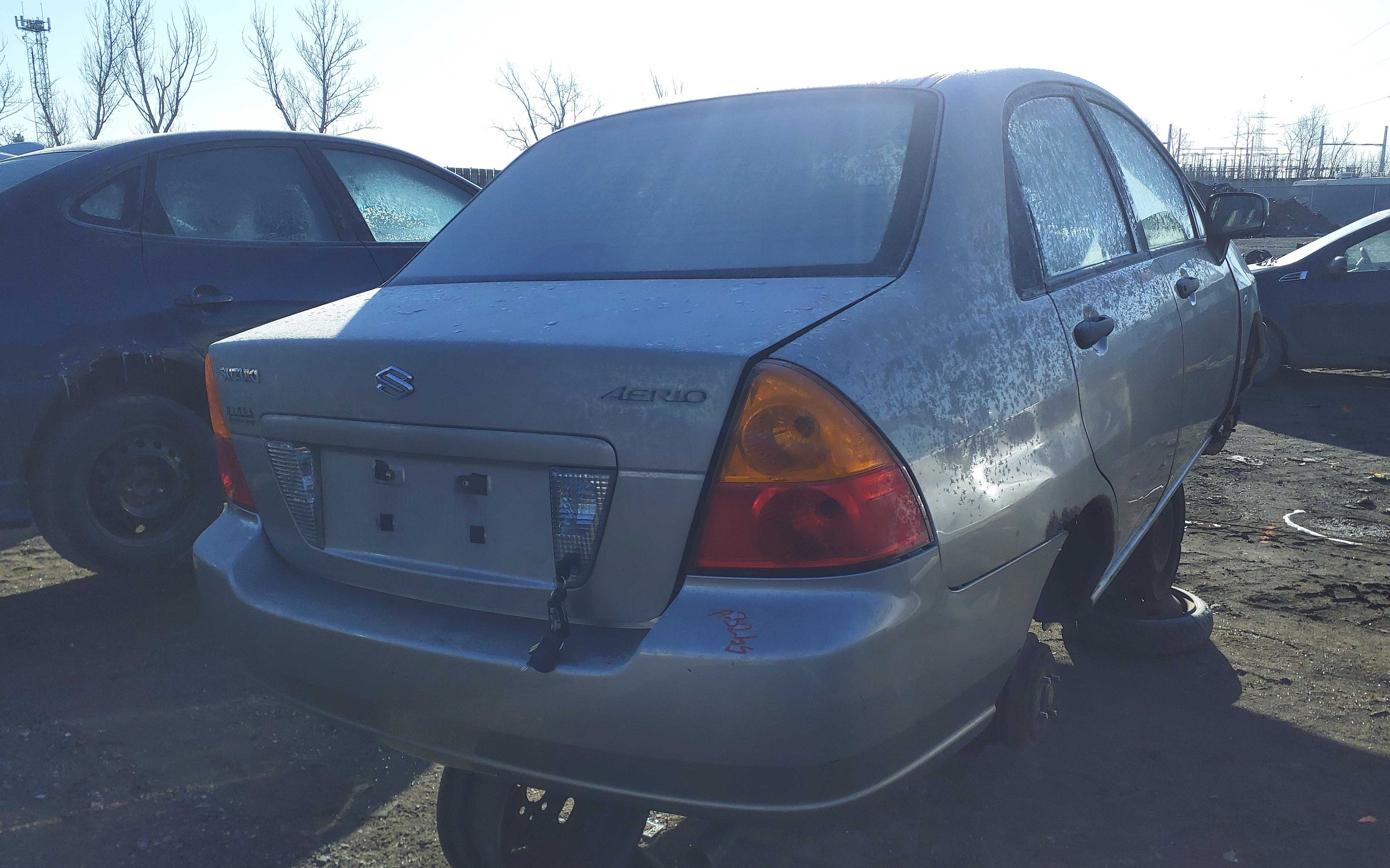 SUZUKI AERIO 2004
