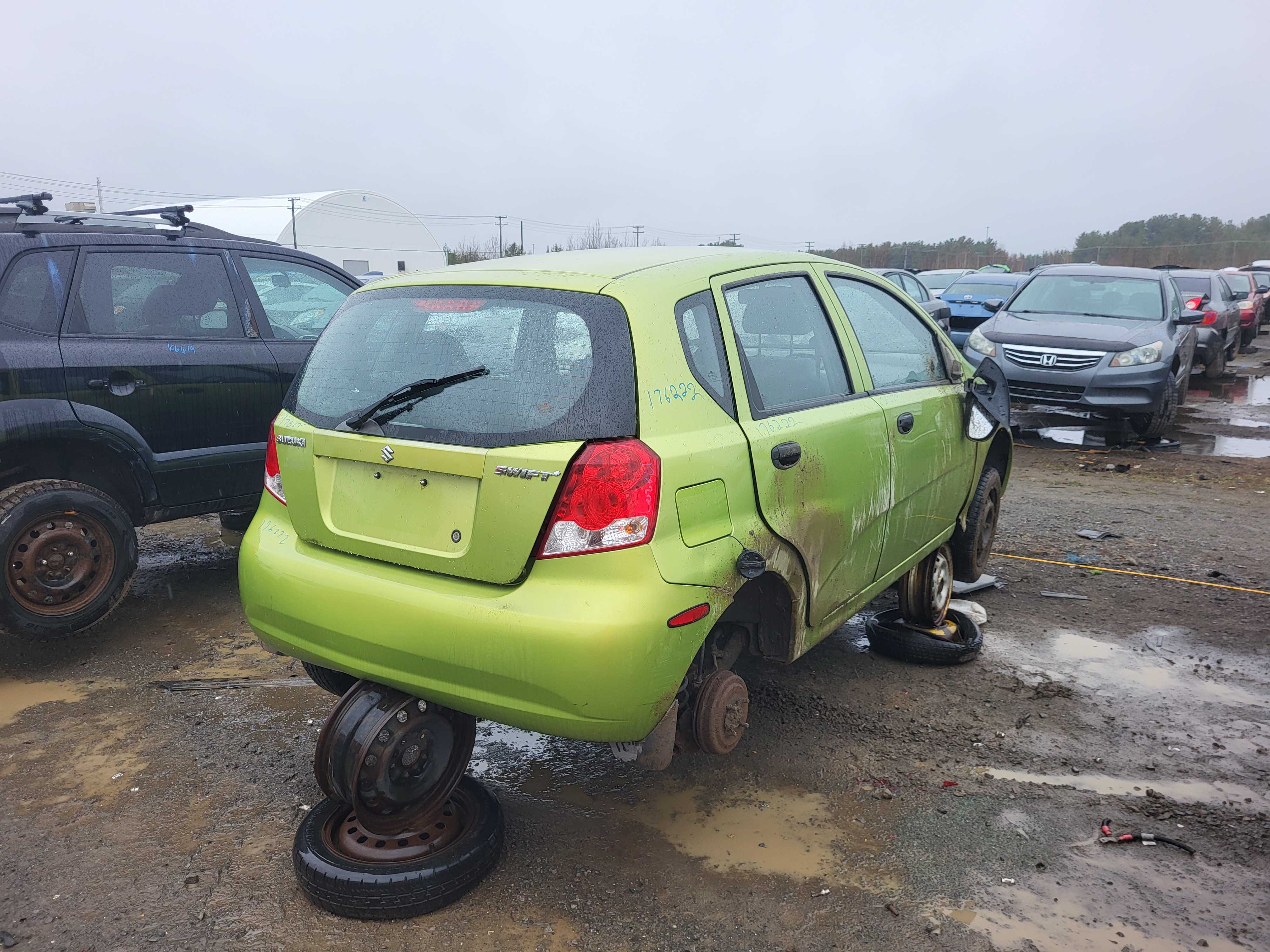 SUZUKI SWIFT 2004
