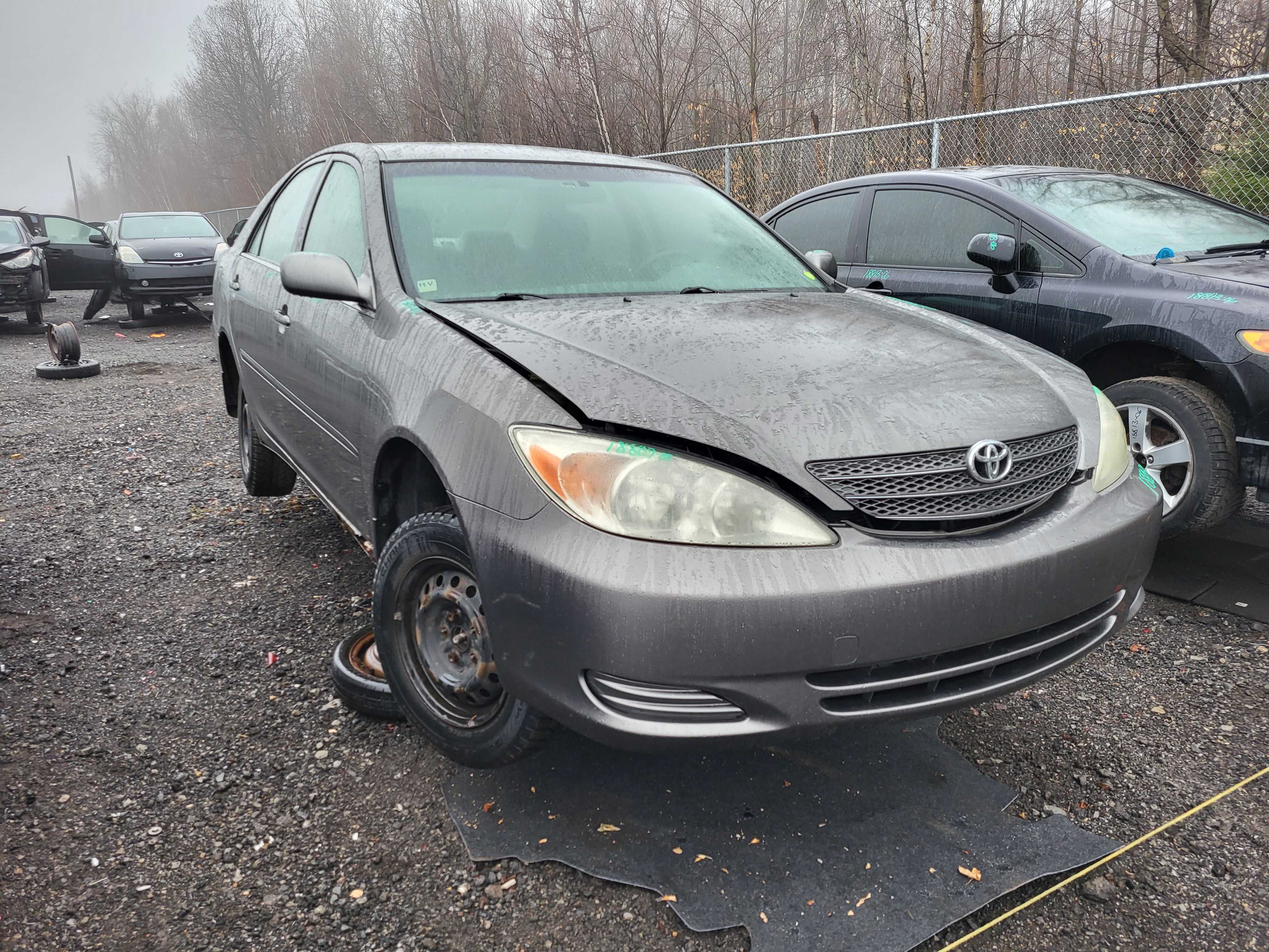 TOYOTA CAMRY 2002