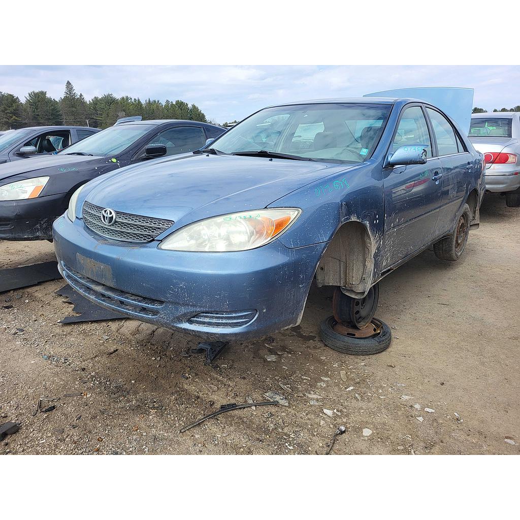 TOYOTA CAMRY 2002