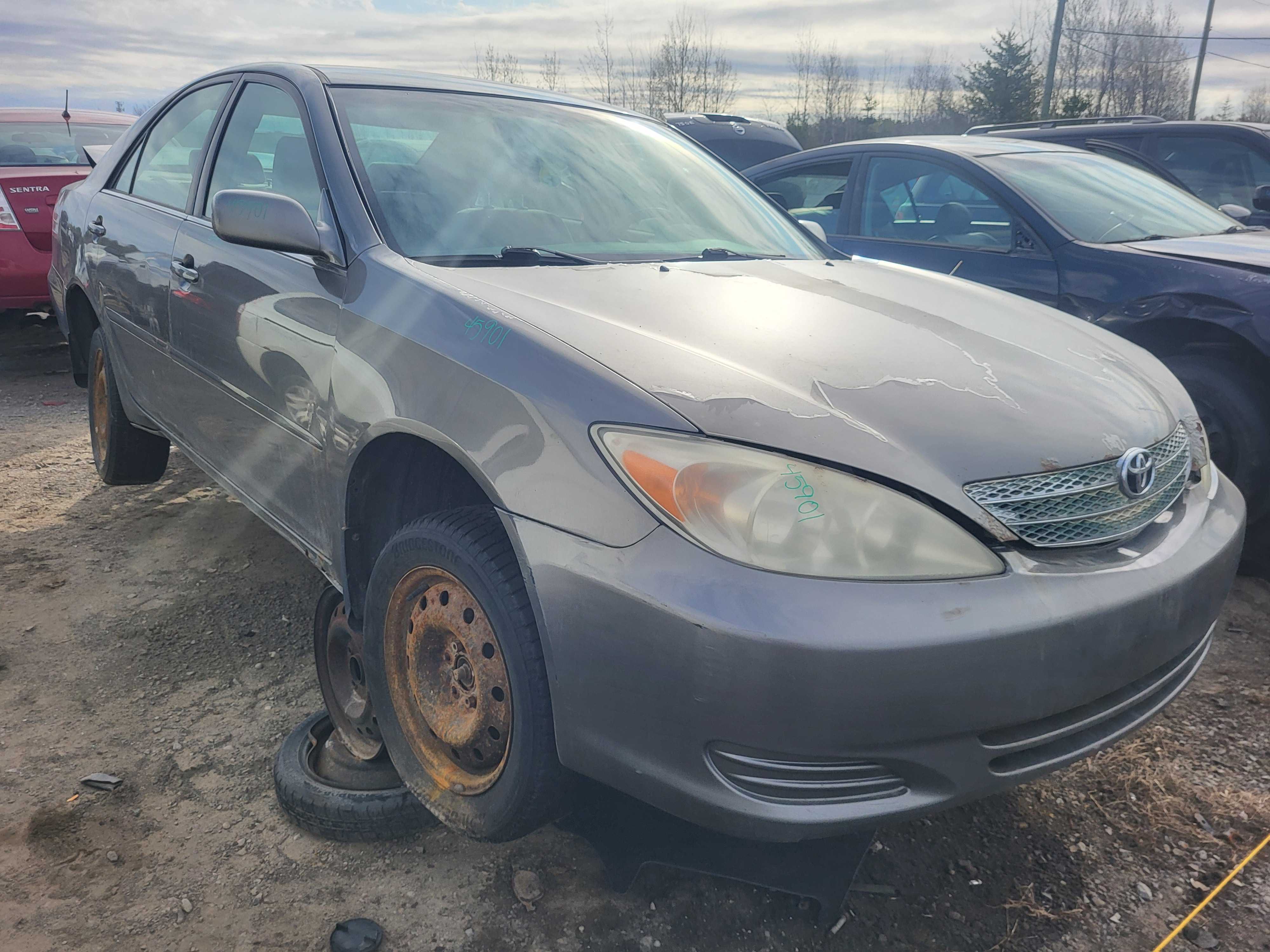 TOYOTA CAMRY 2002