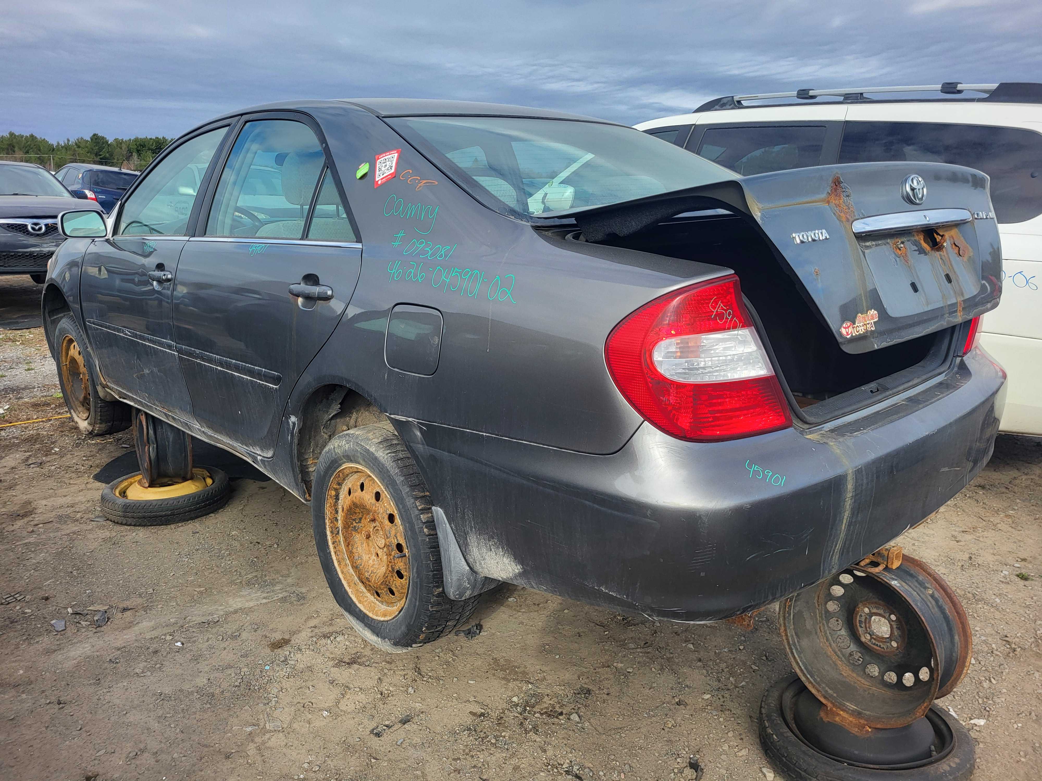 TOYOTA CAMRY 2002