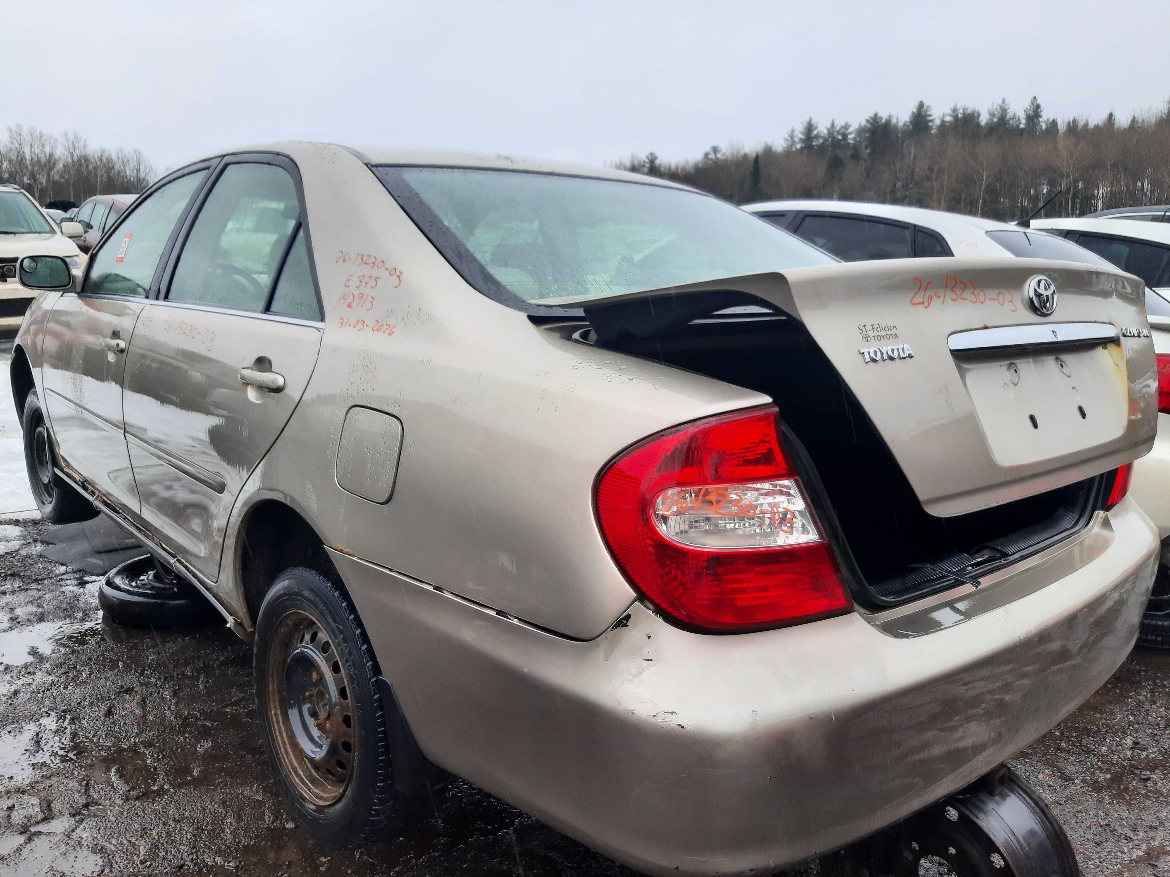 TOYOTA CAMRY 2003