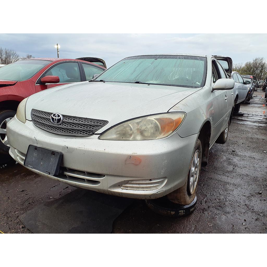 TOYOTA CAMRY 2003