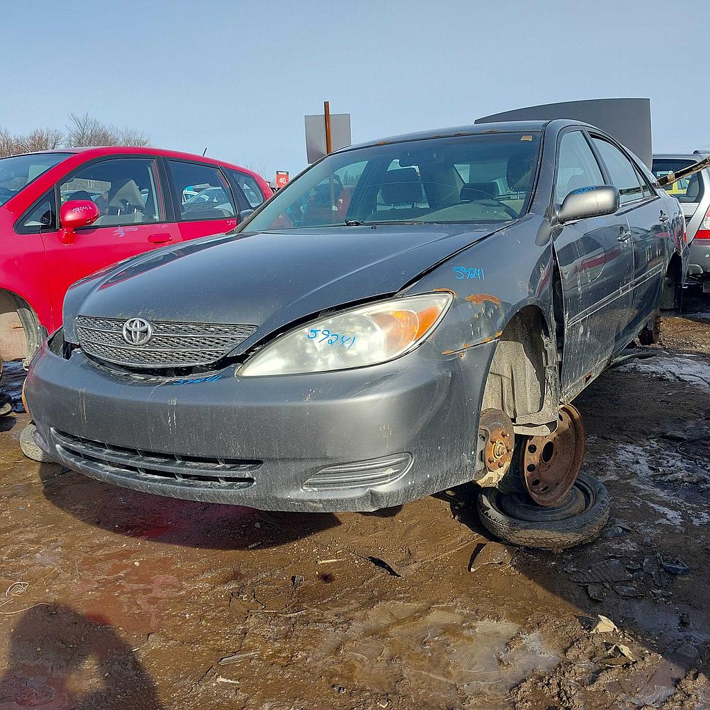 TOYOTA CAMRY 2004