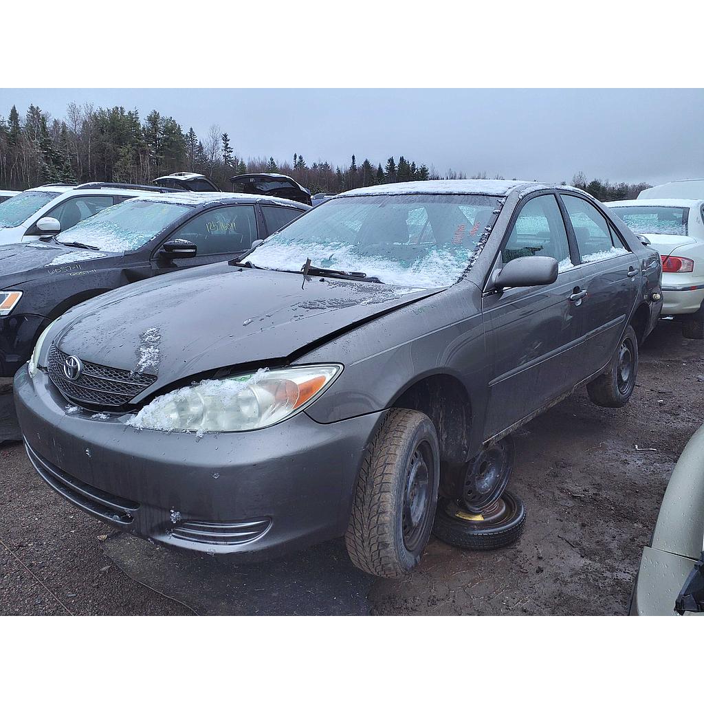 TOYOTA CAMRY 2004