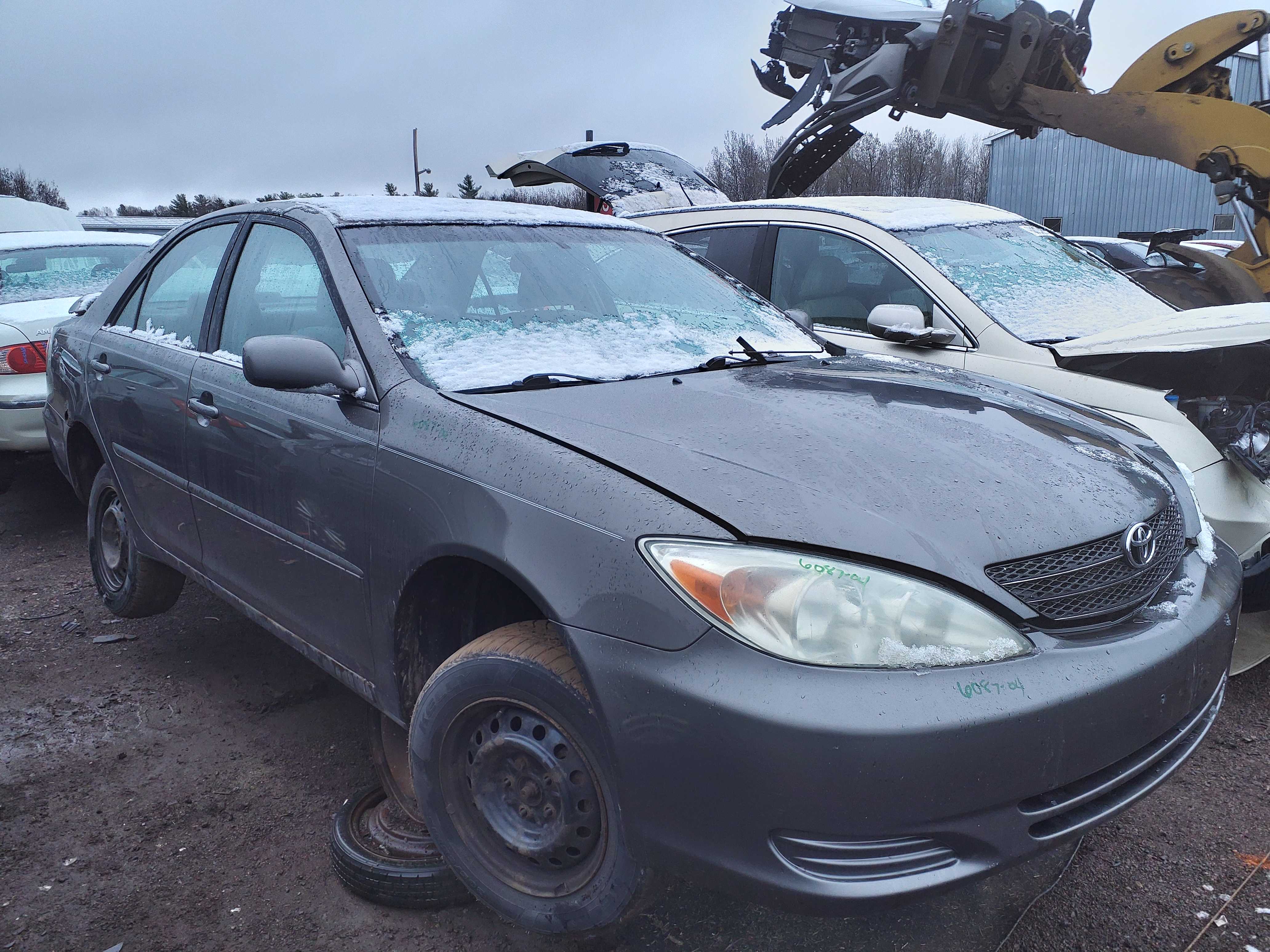 TOYOTA CAMRY 2004