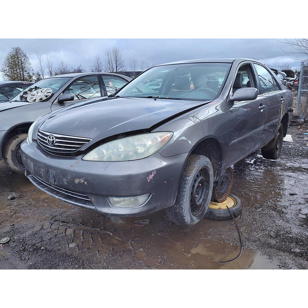 TOYOTA CAMRY 2005