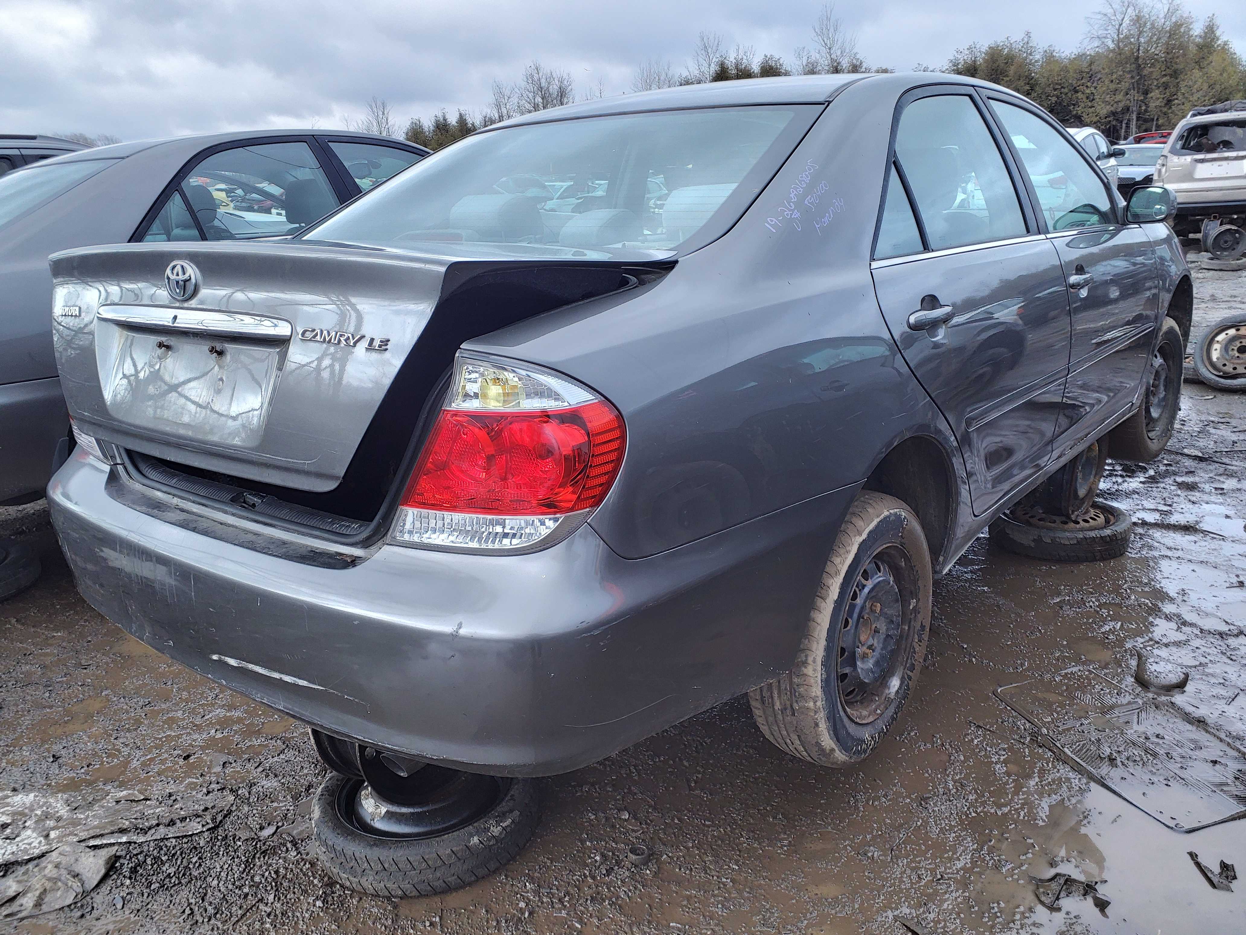 TOYOTA CAMRY 2005