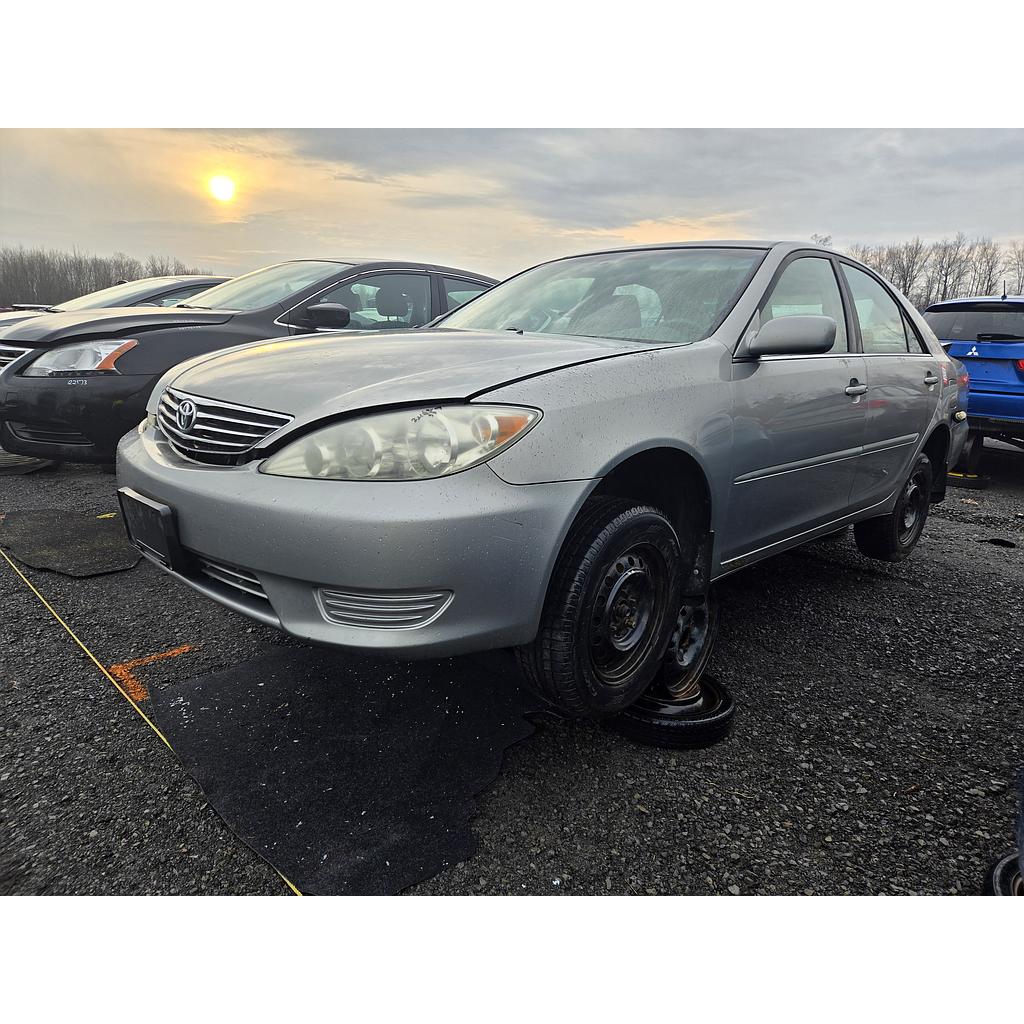 TOYOTA CAMRY 2006