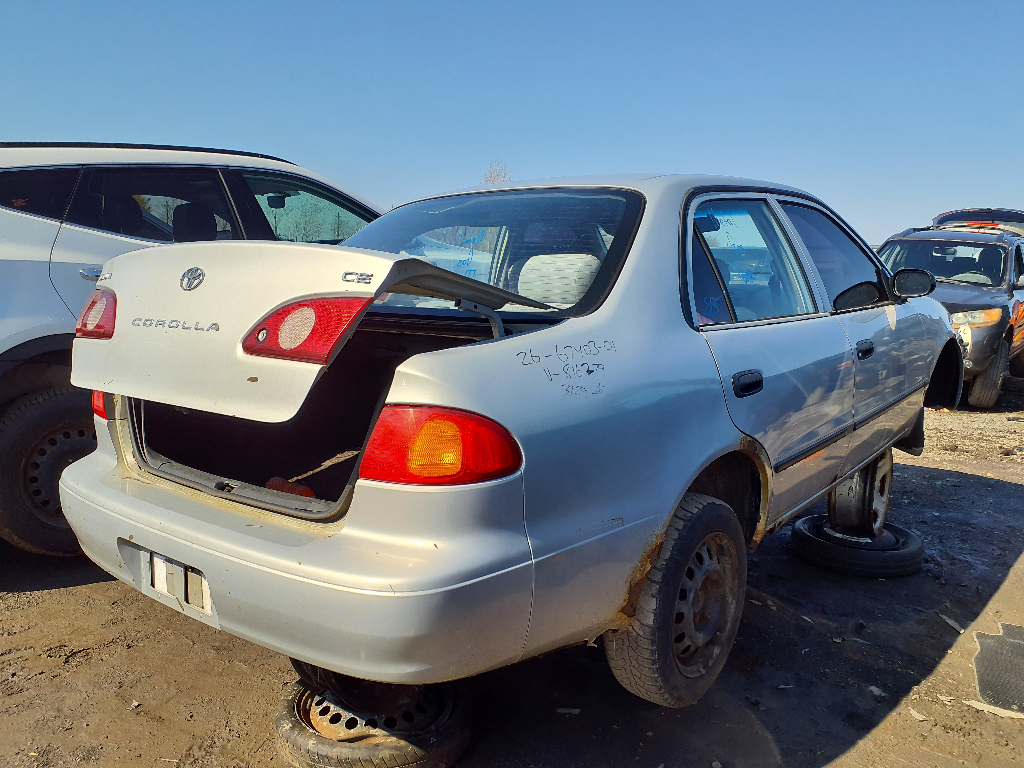 TOYOTA COROLLA 2001