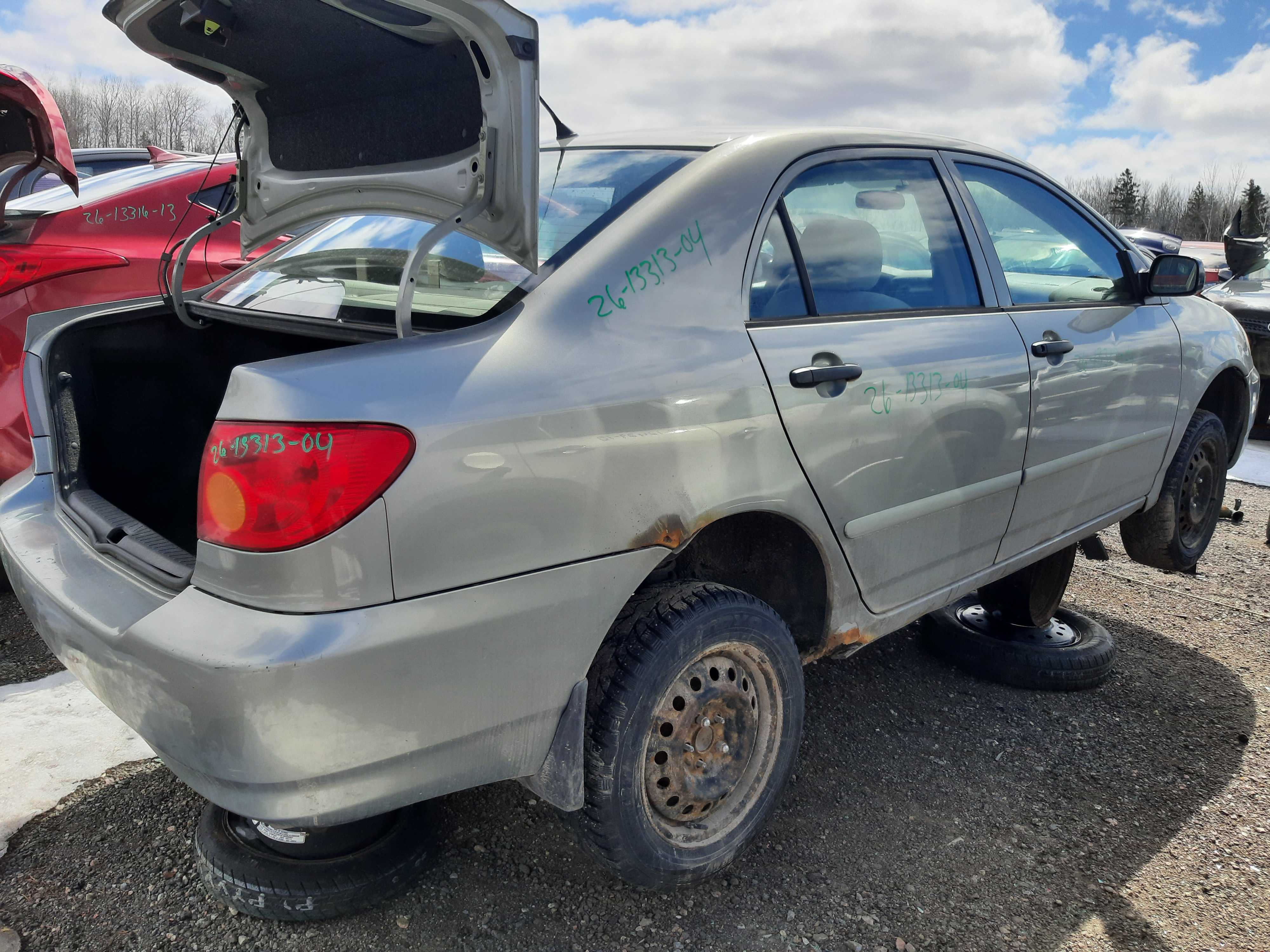 TOYOTA COROLLA 2004