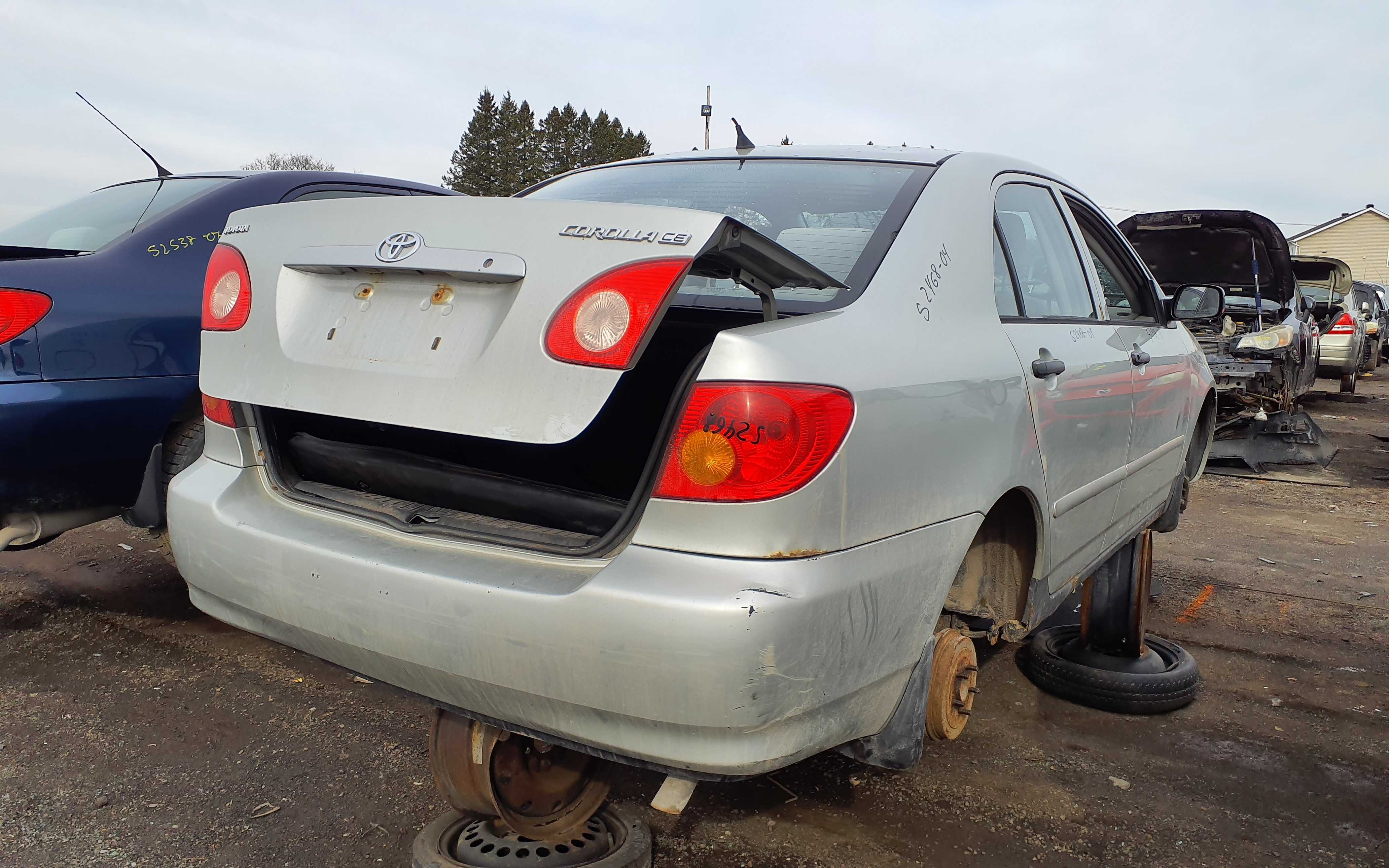 TOYOTA COROLLA 2004