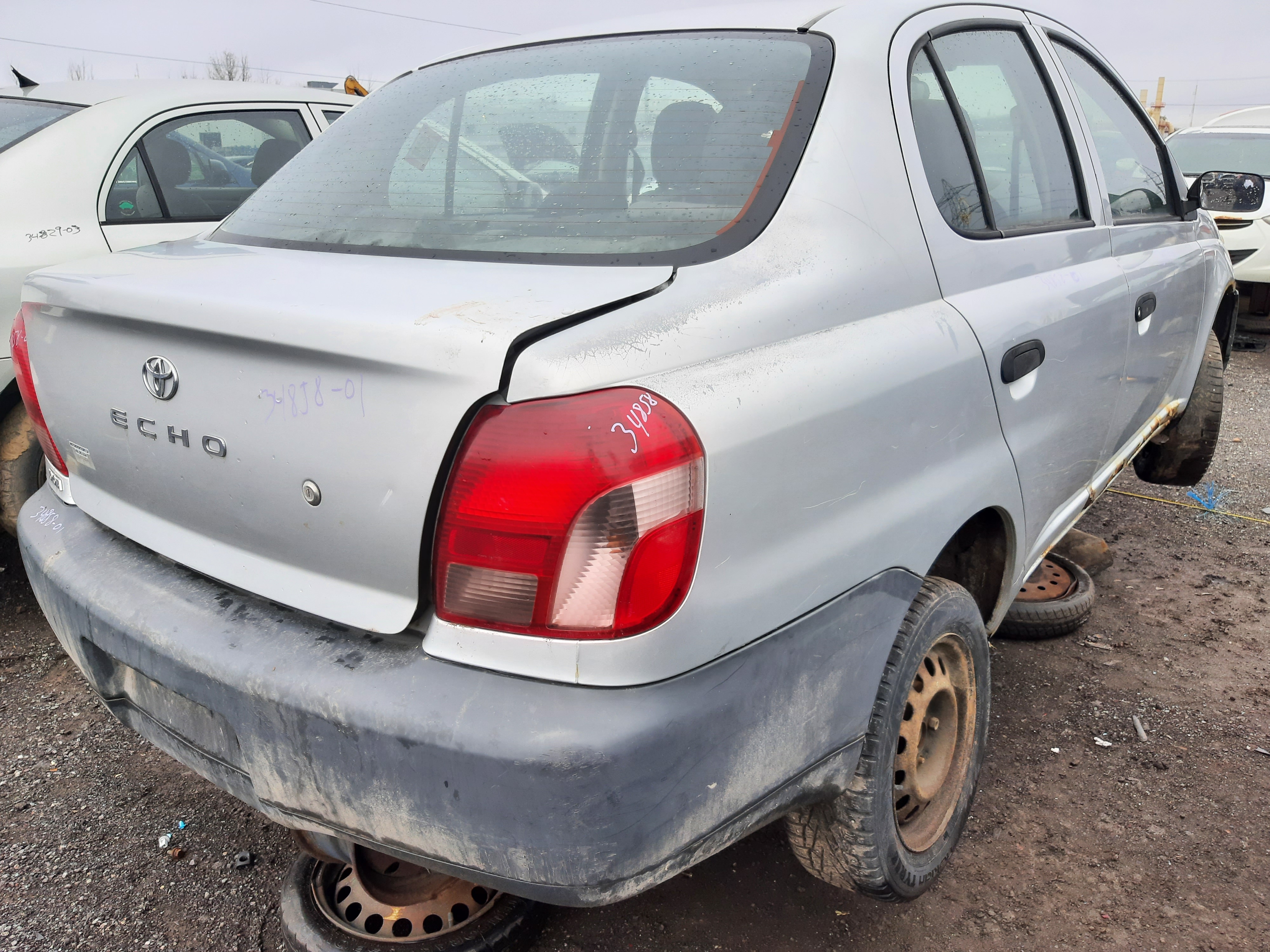 TOYOTA ECHO 2001